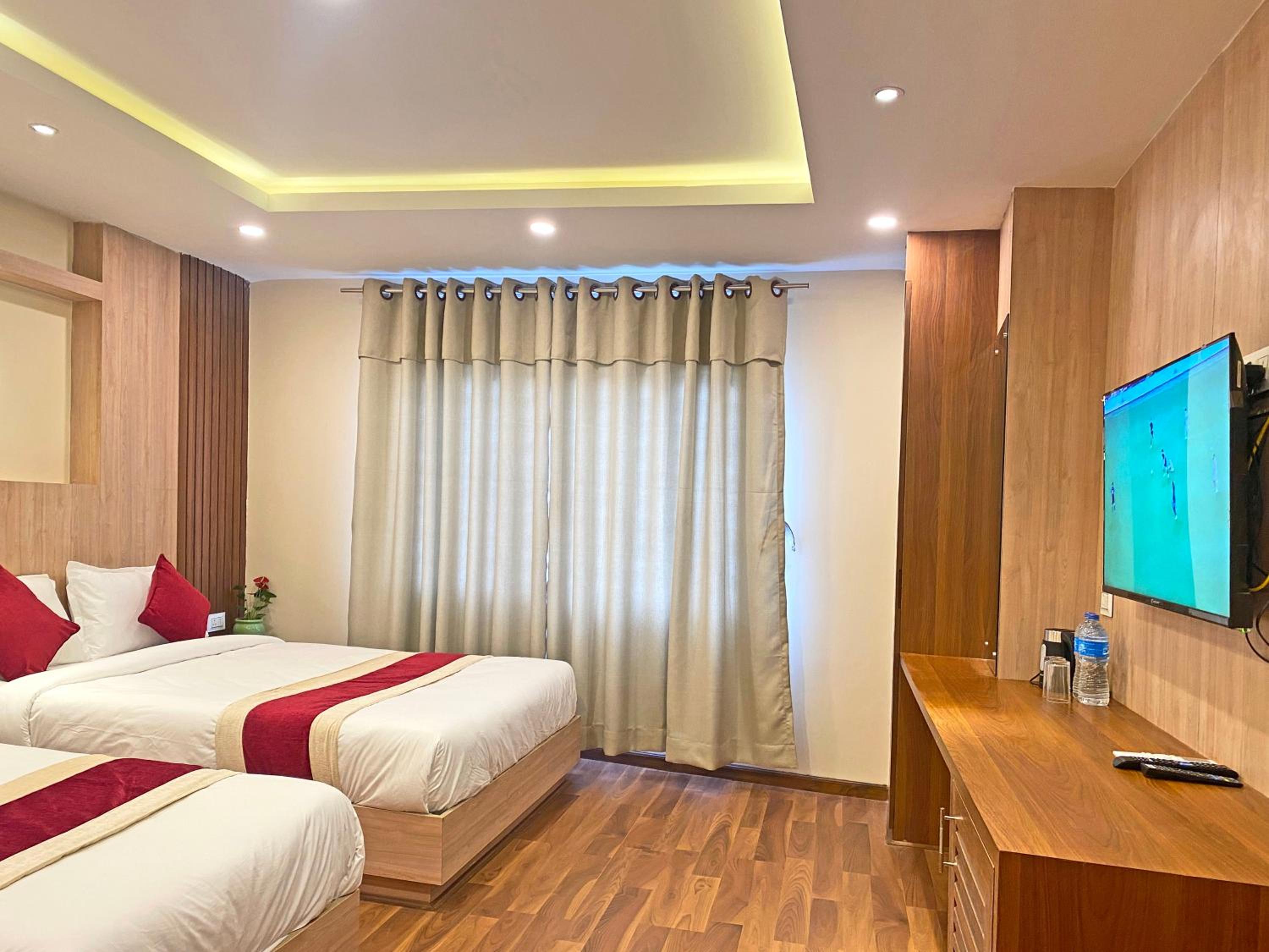 Deluxe Double Room - Photo 4