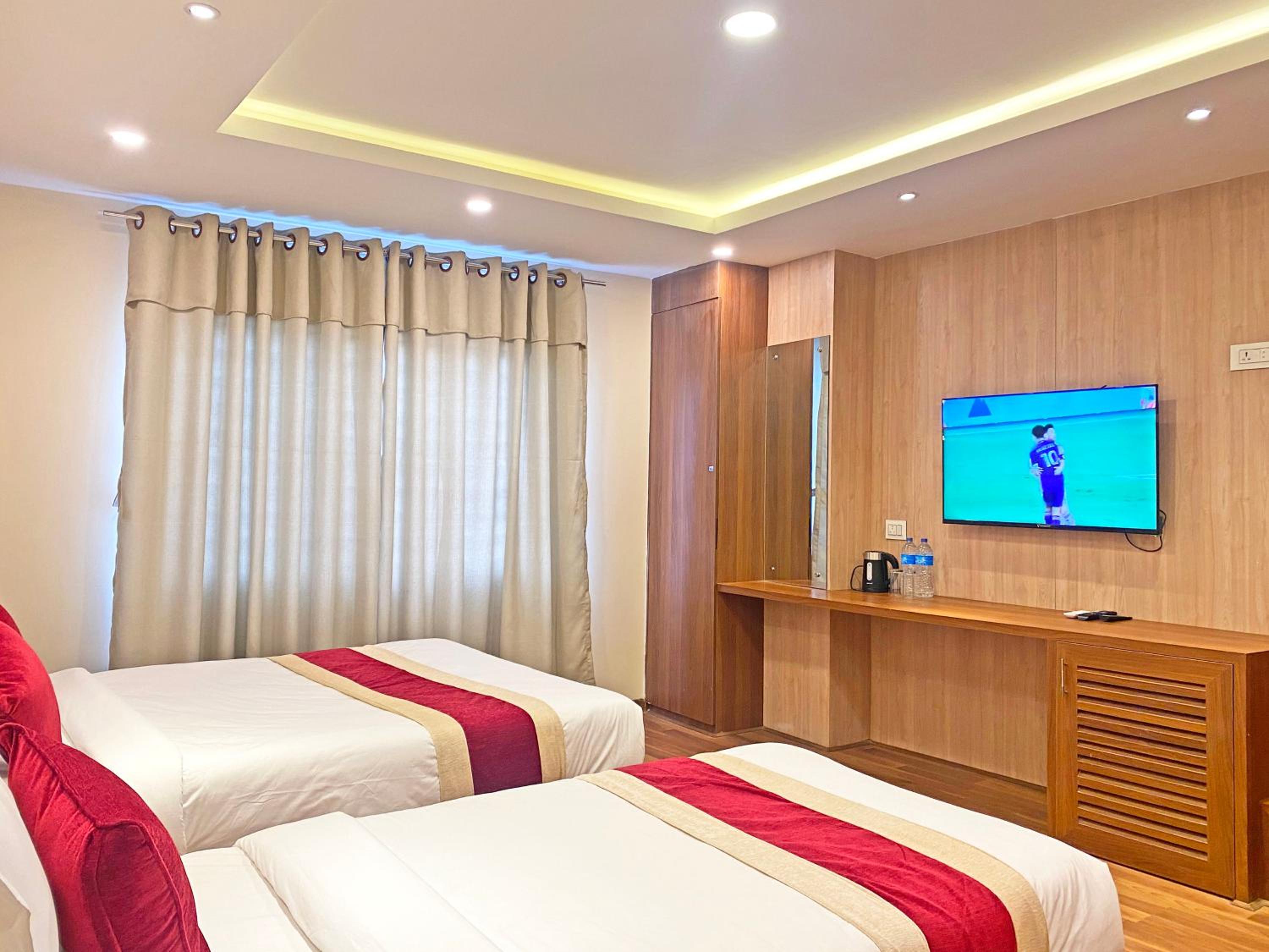 Deluxe Double Room - Photo 15