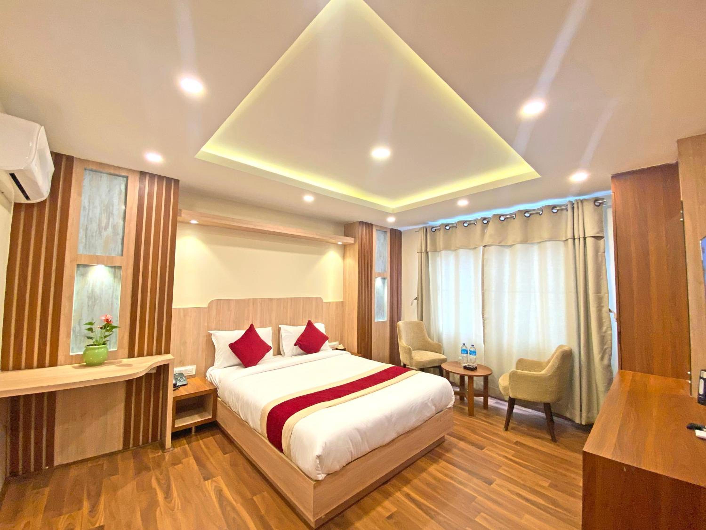Deluxe Single Room - Photo 23