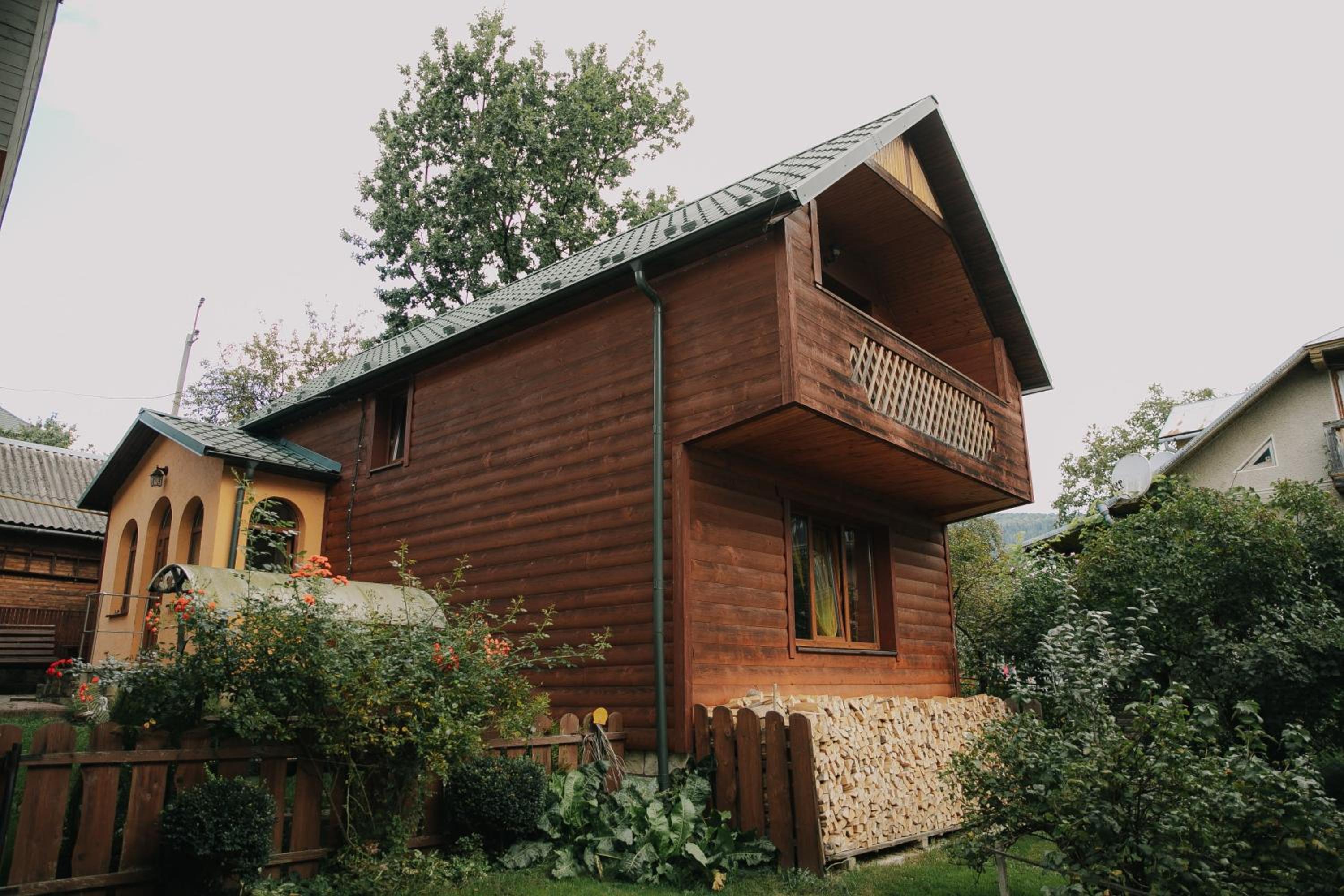 Villa photo 2