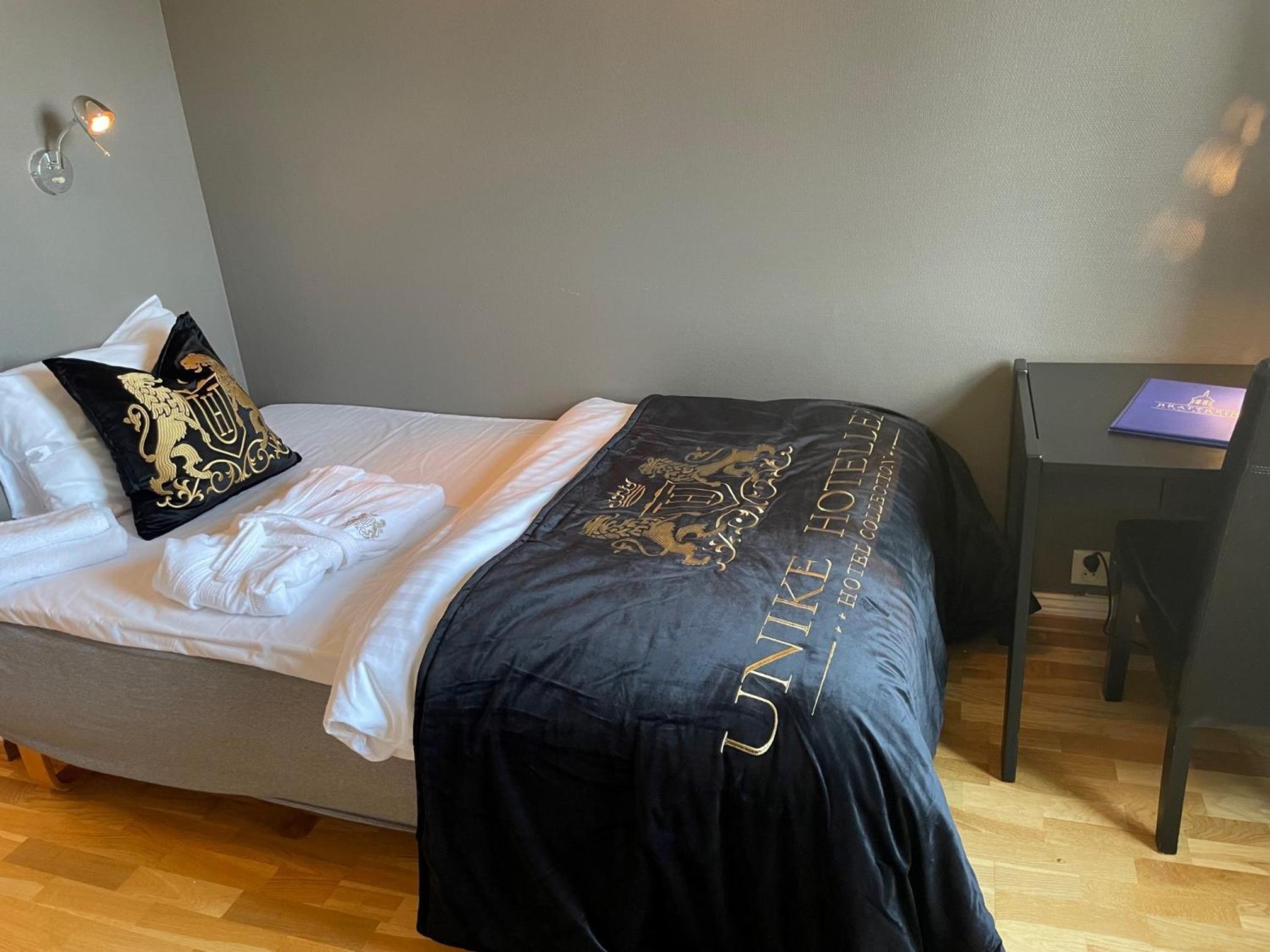 Single Room photo 2