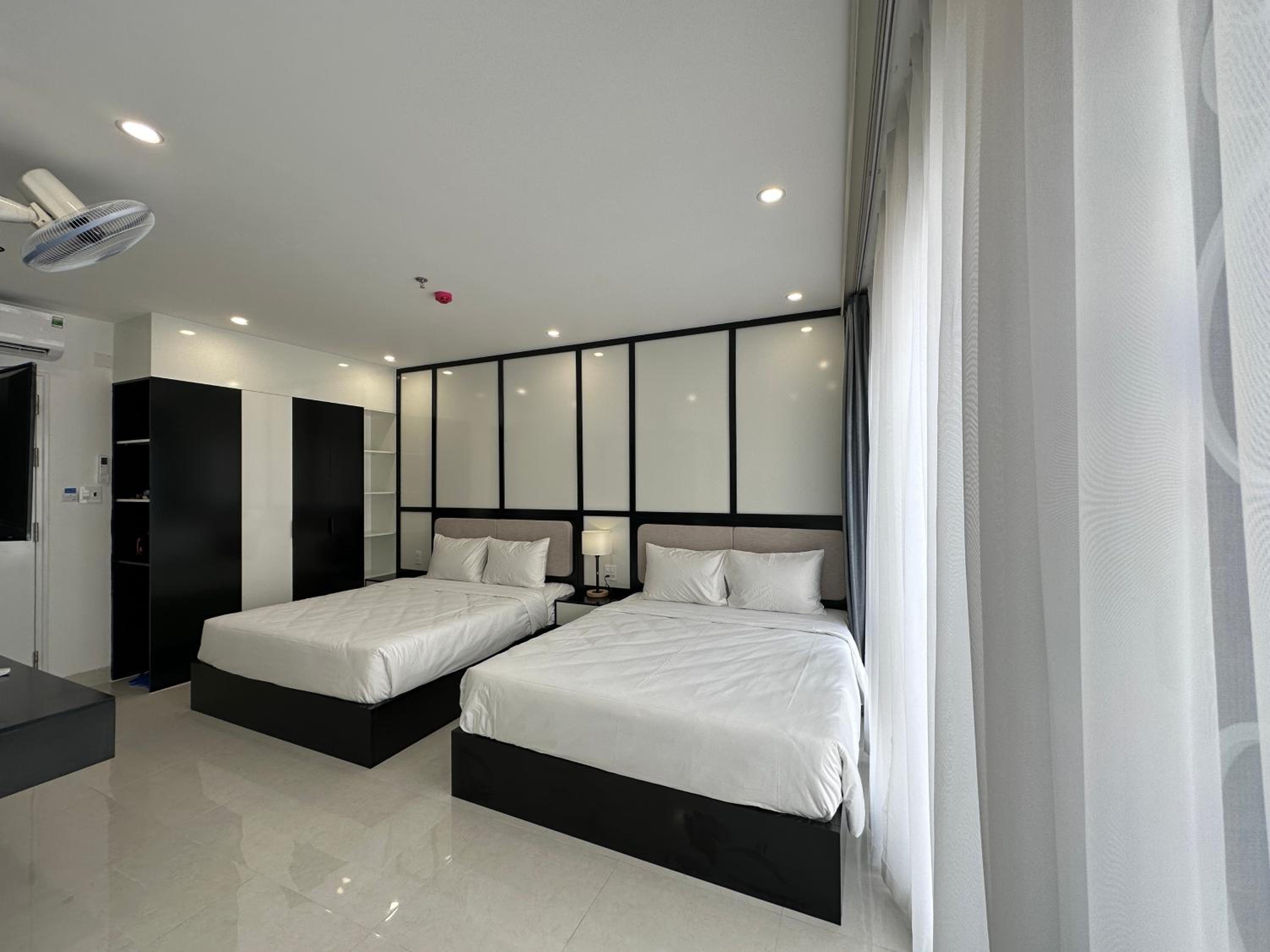 Deluxe Queen Room with Two Queen Beds