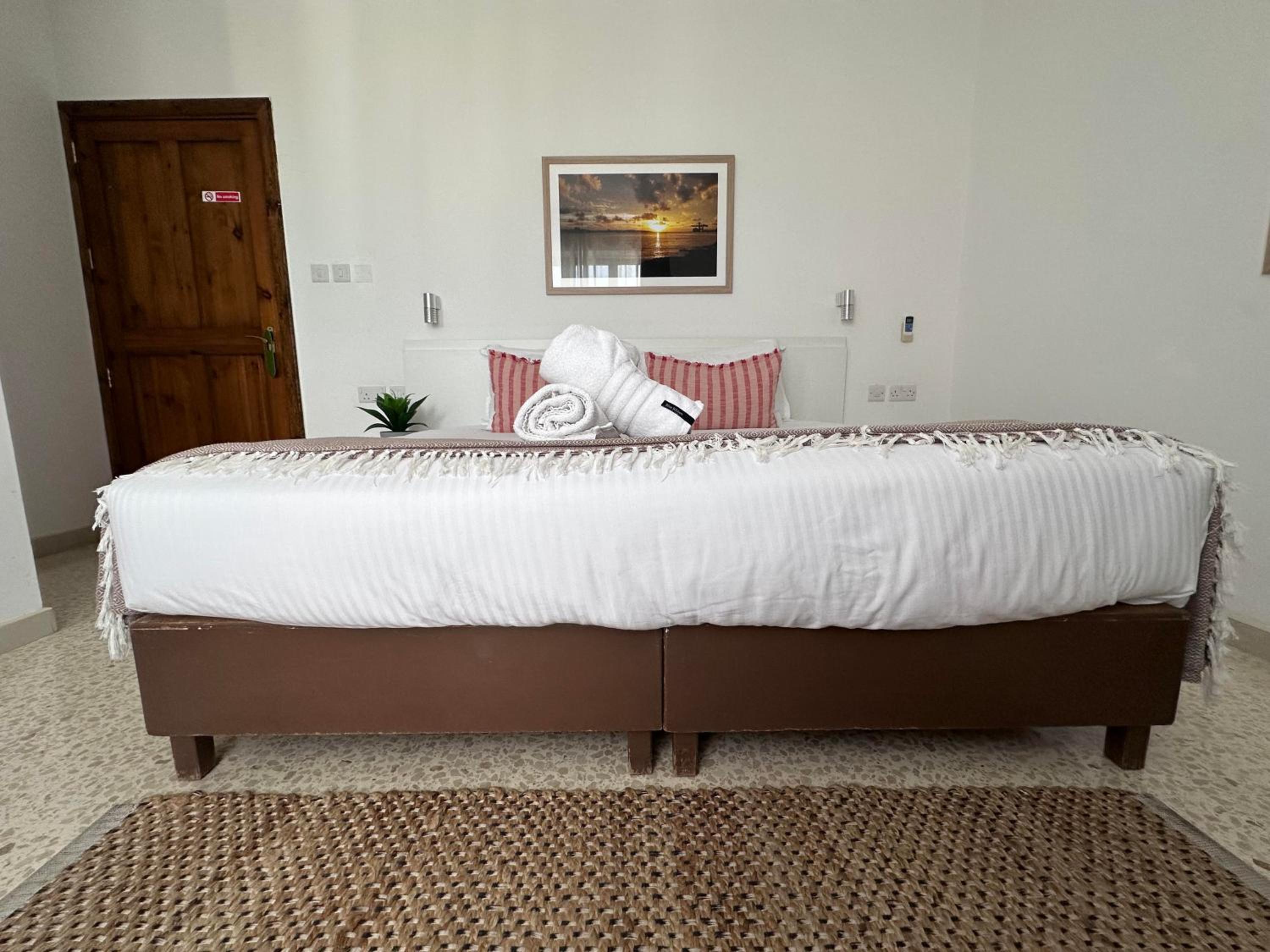 Deluxe Double Room with Balcony and Sea View photo 1