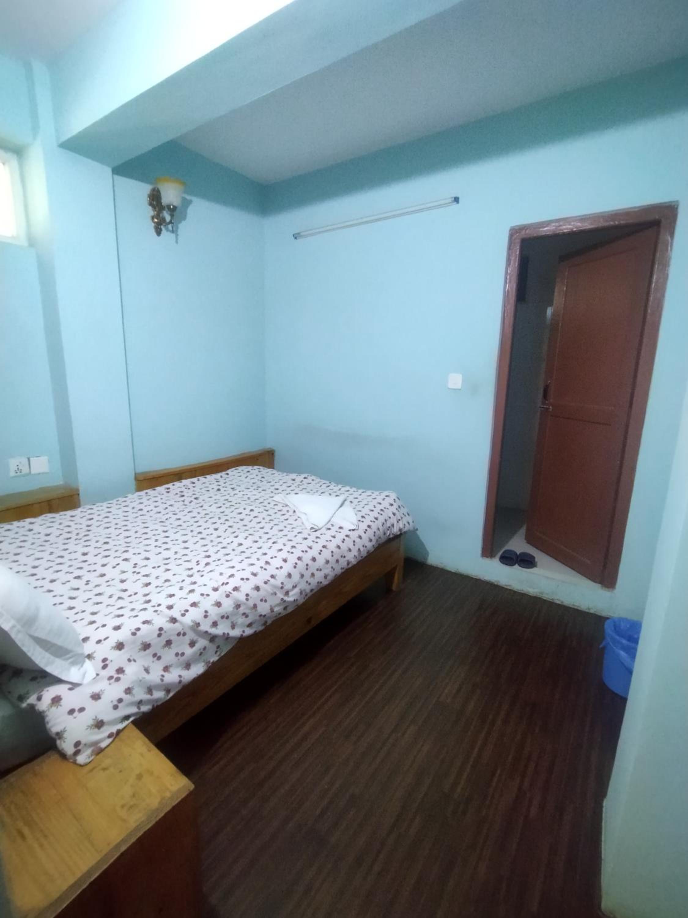 Single Room photo 2