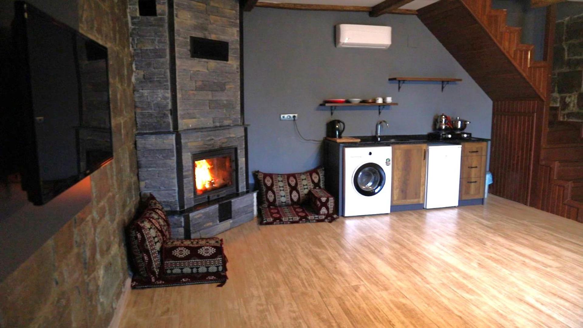 Two-Bedroom Villa with Sea View - Photo 22