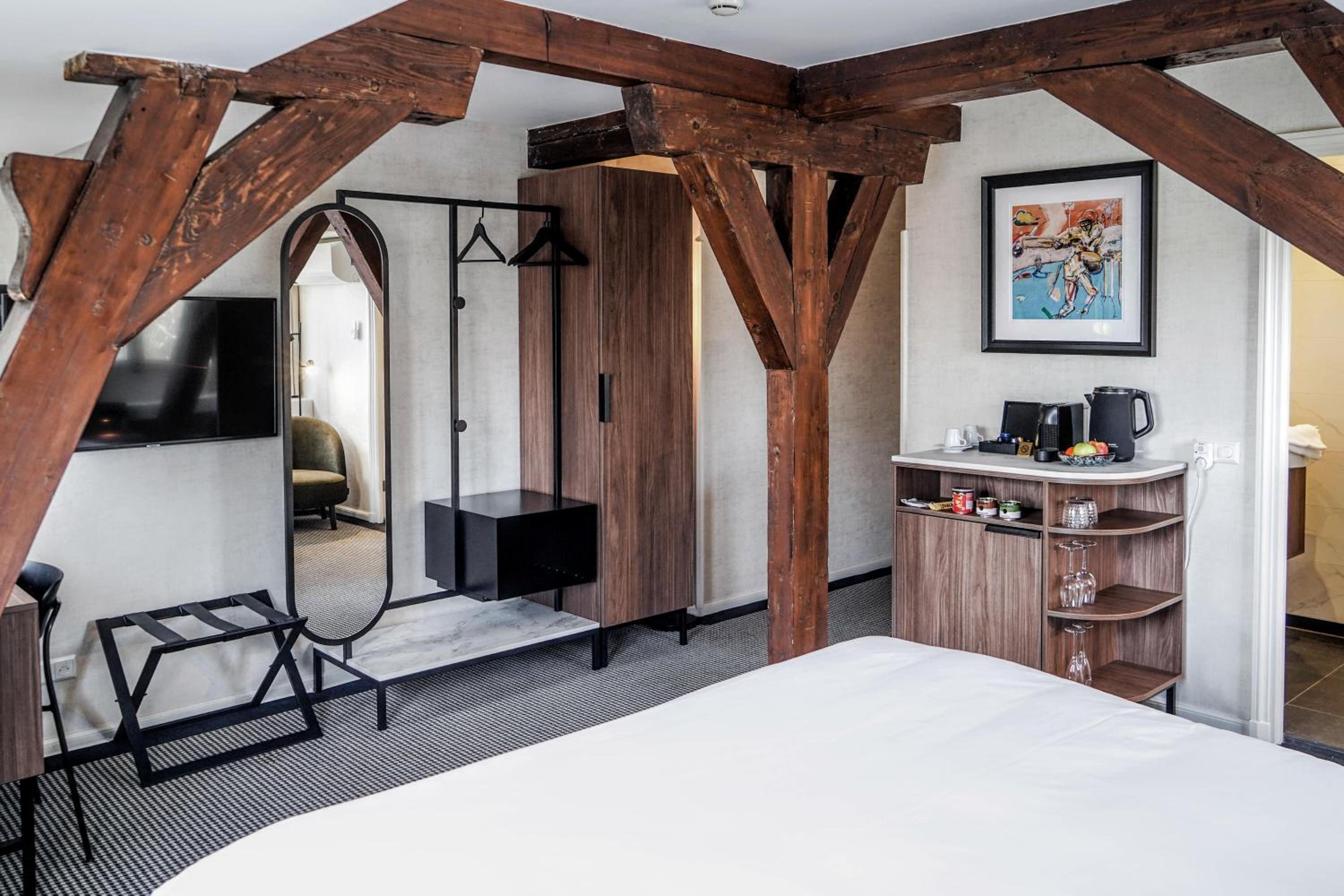 Double Room - Photo 3