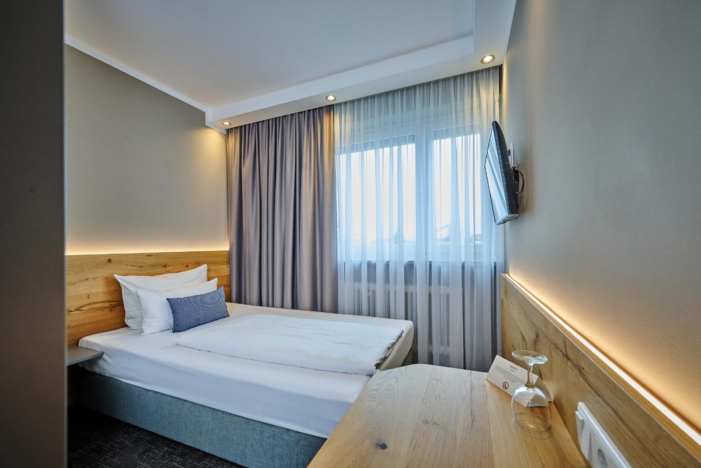 Standard Single Room photo 3