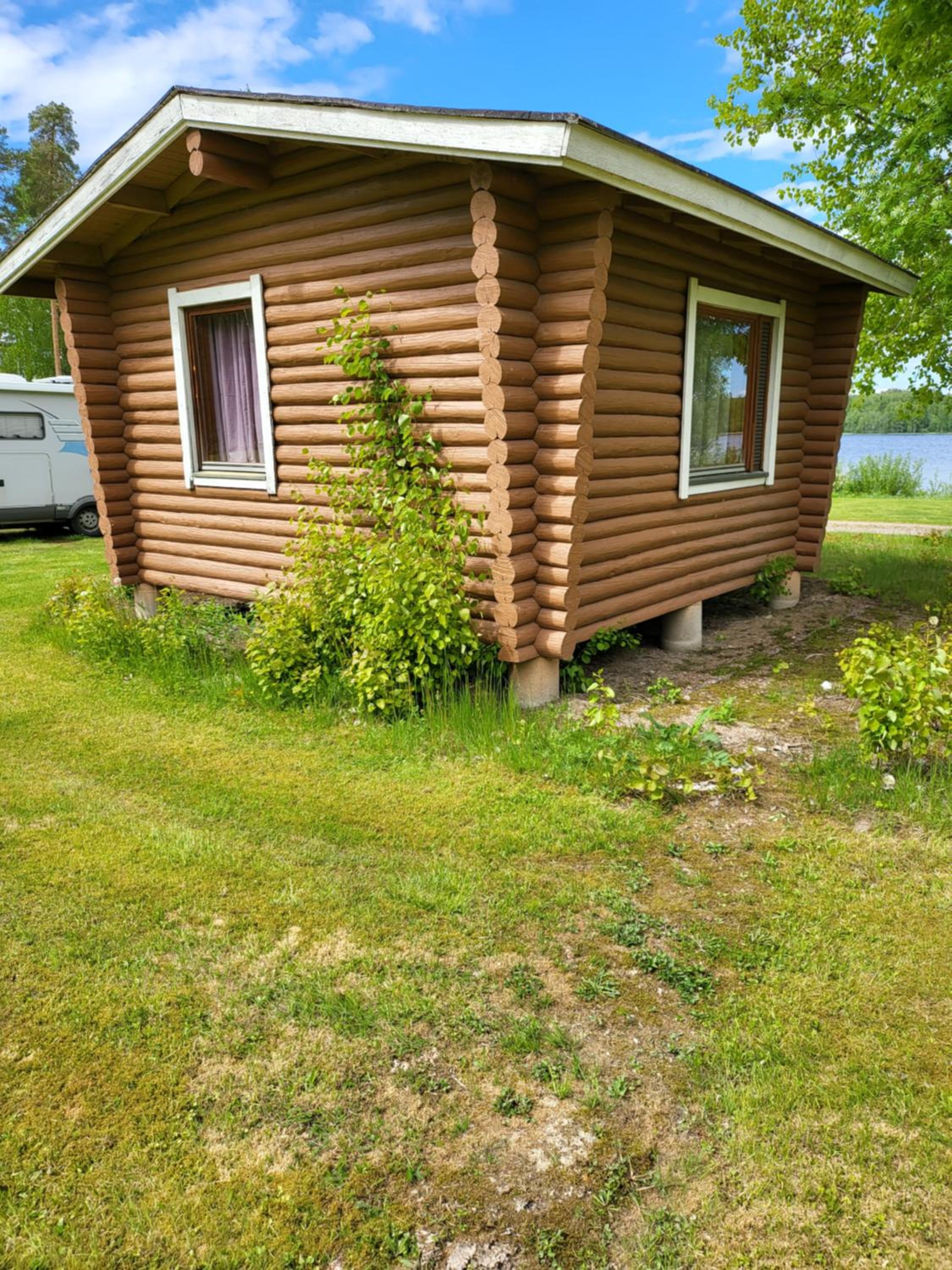 Mobile Home photo 2