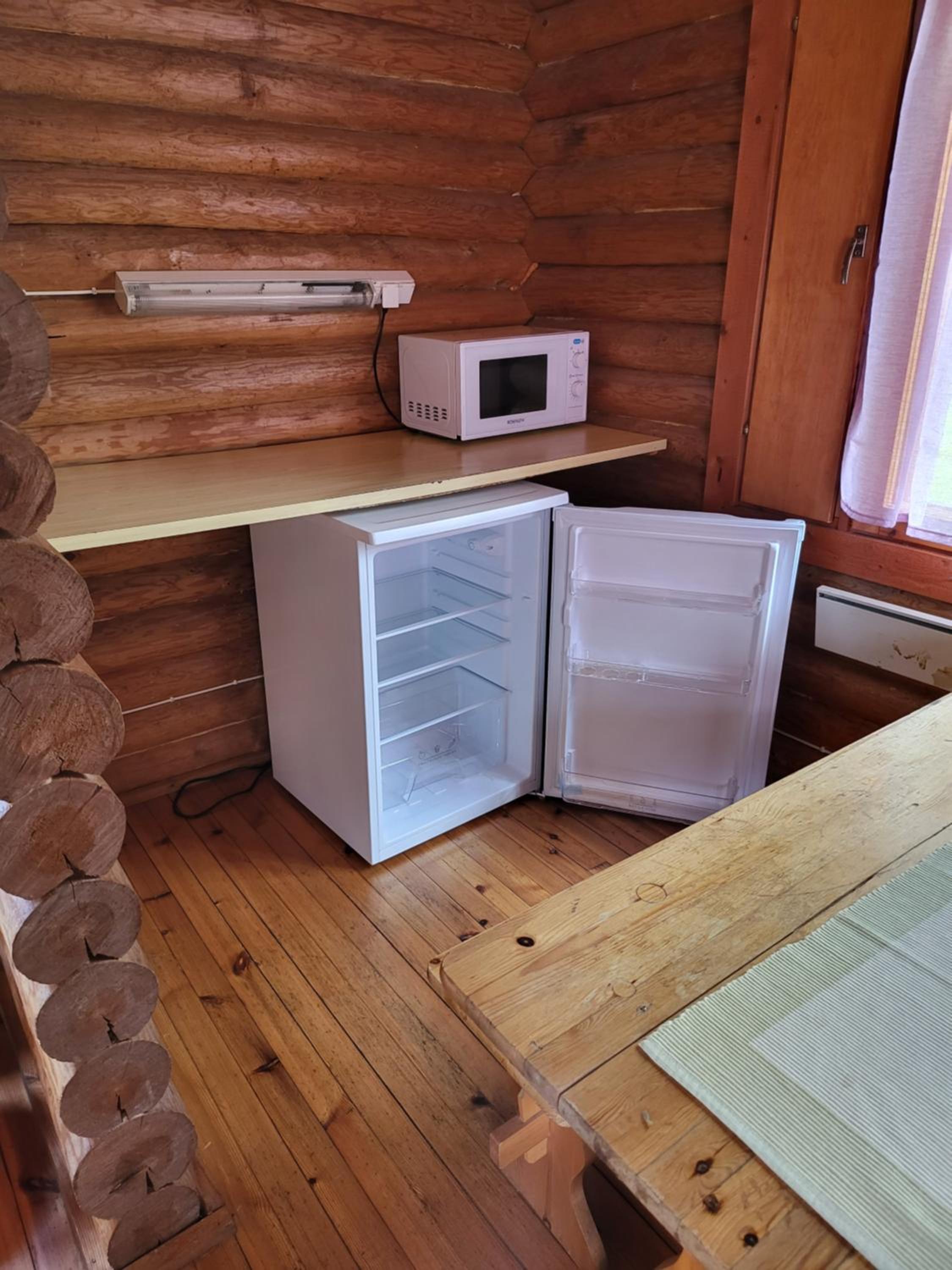 Mobile Home photo 3