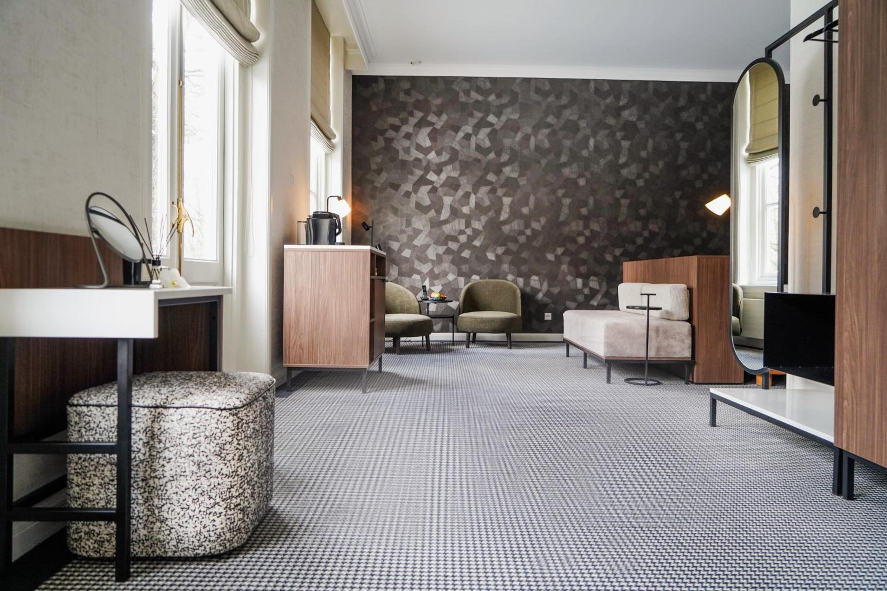 Suite with Terrace - Photo 1