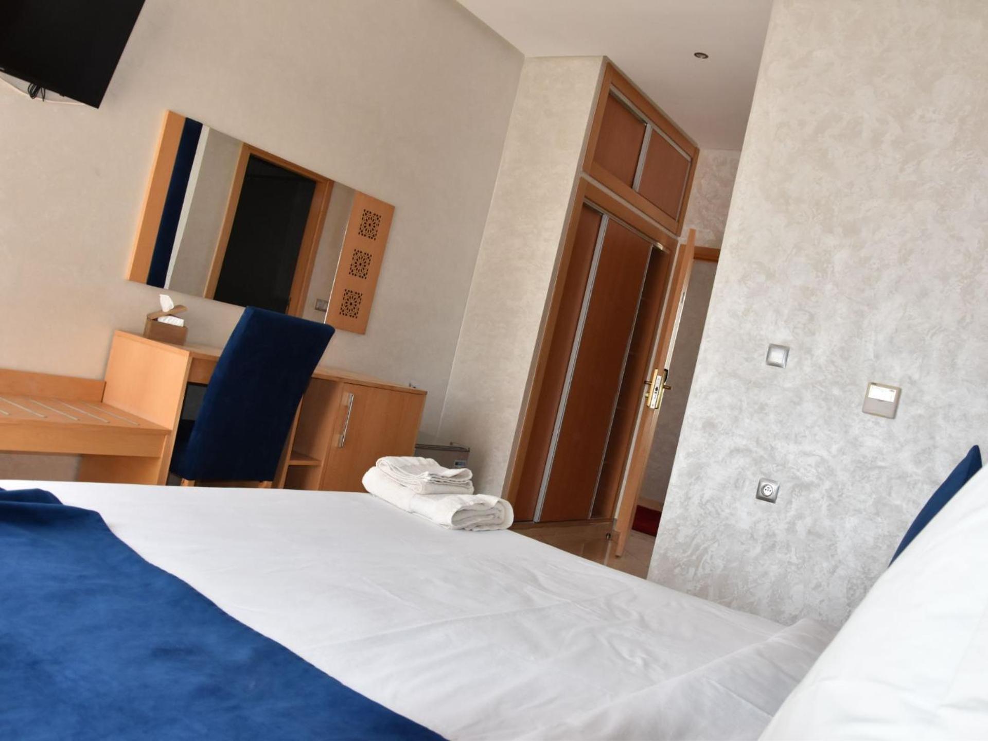 Triple Room with Pool View photo 1