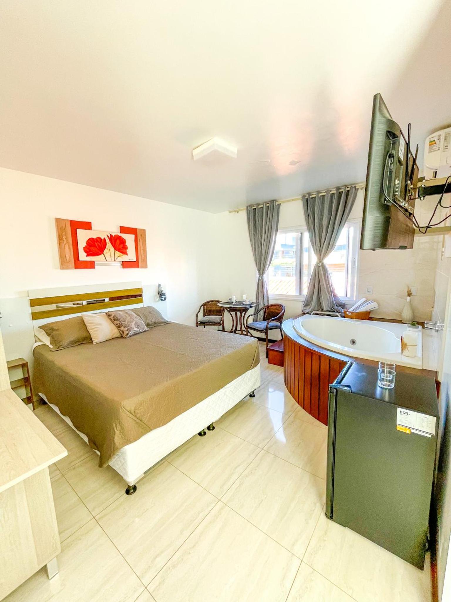 Deluxe Double or Twin Room with Spa Bath photo 1