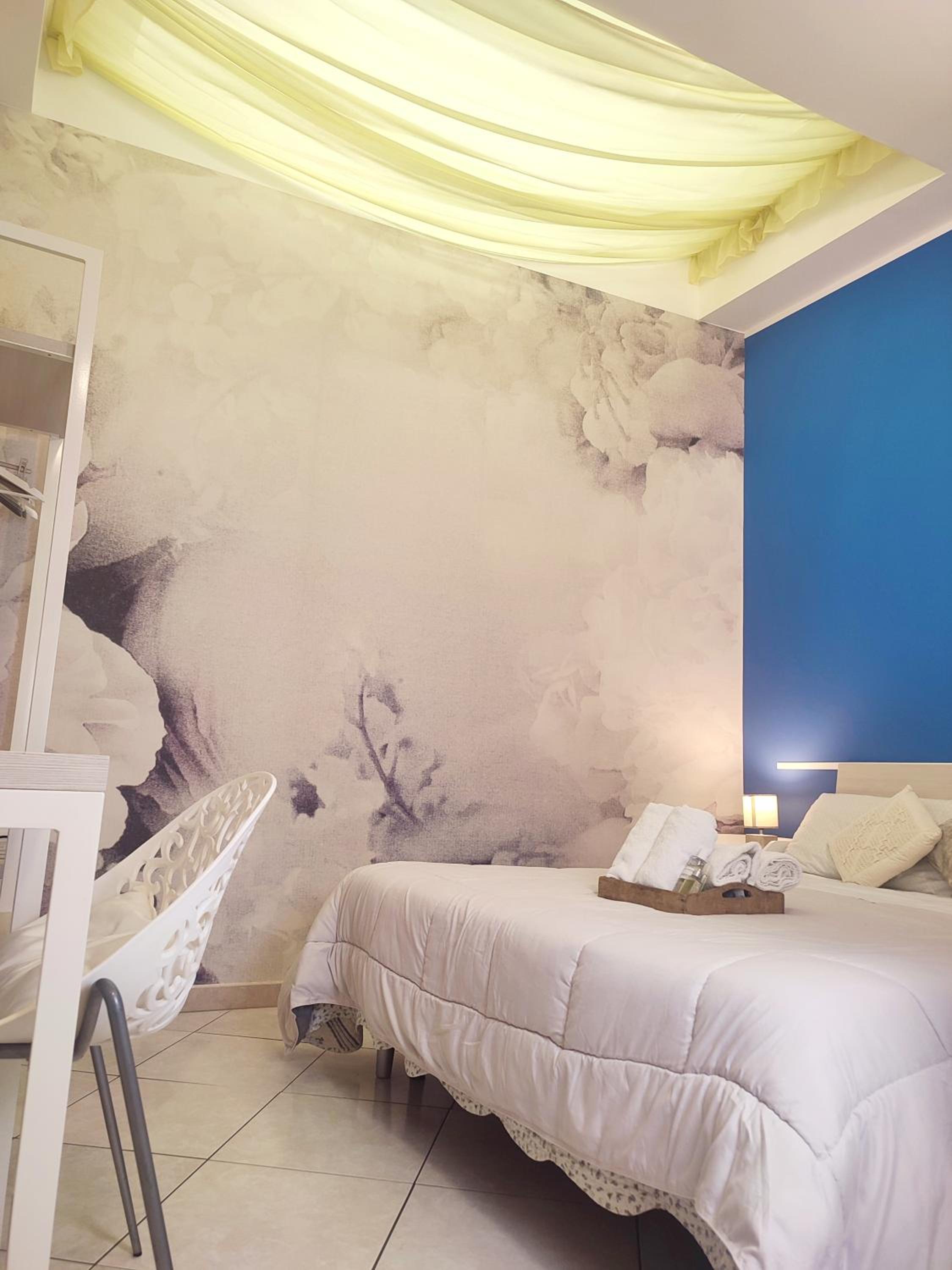 Single Room with Private Bathroom photo 3