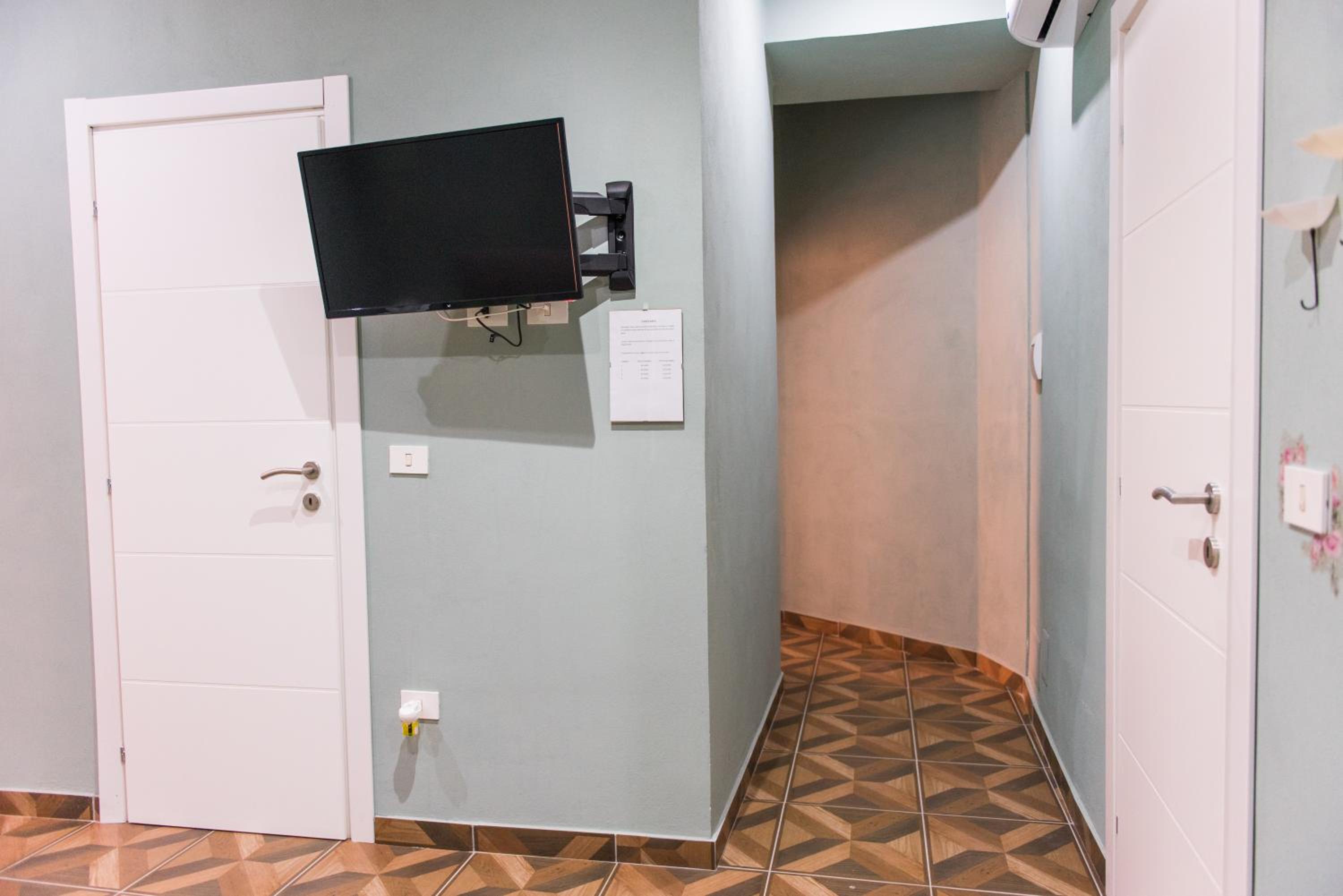 Deluxe Room (1 adult + 2 children) photo 1