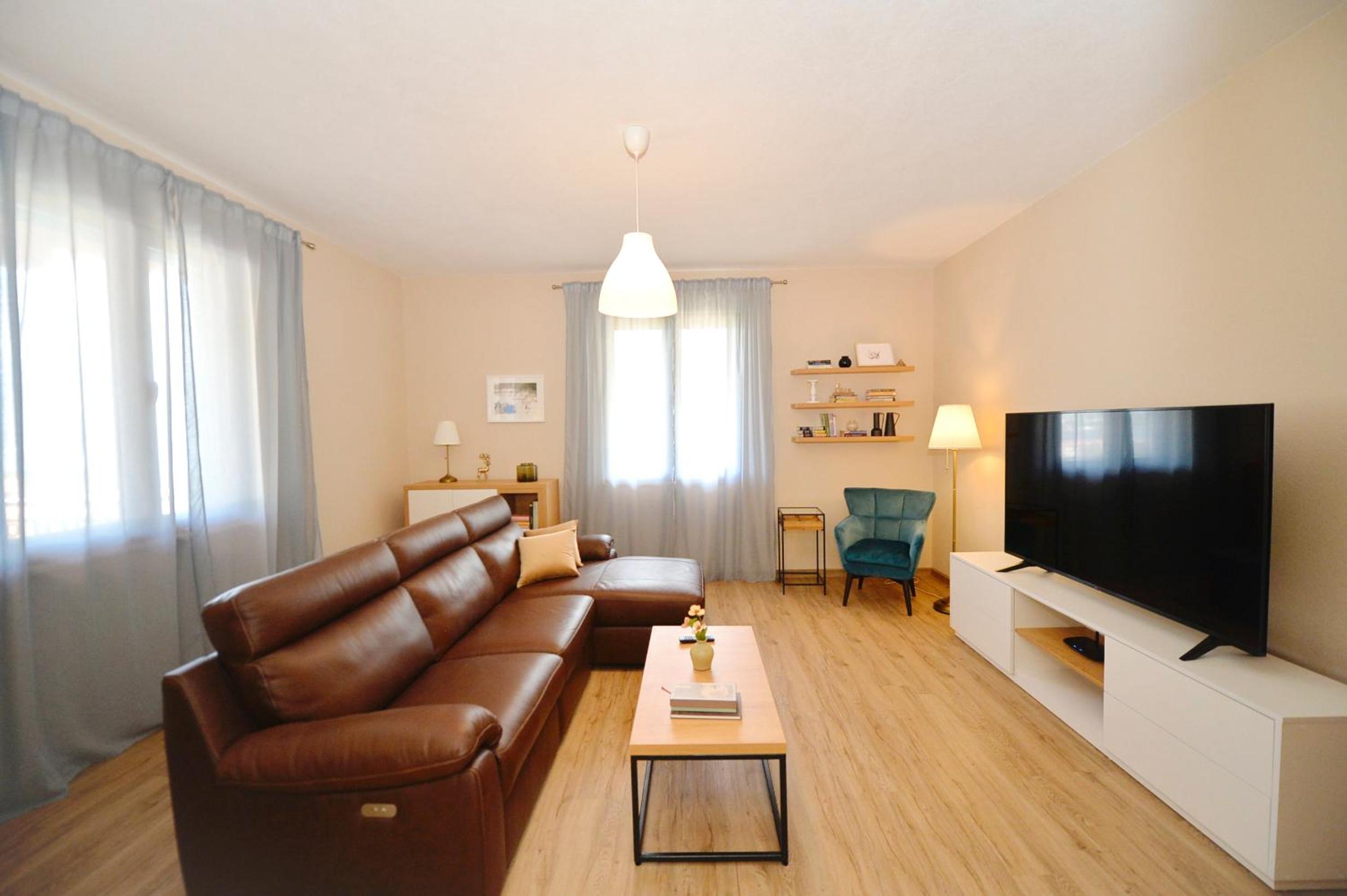 Three-Bedroom Apartment photo 1