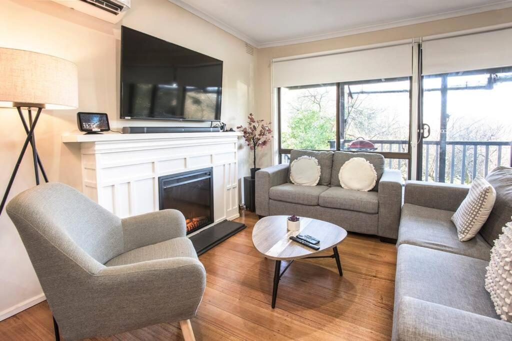Three-Bedroom House photo 1