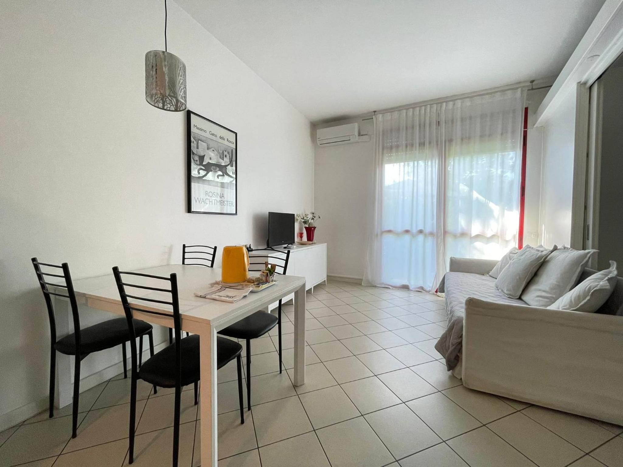 Apartment with Garden View