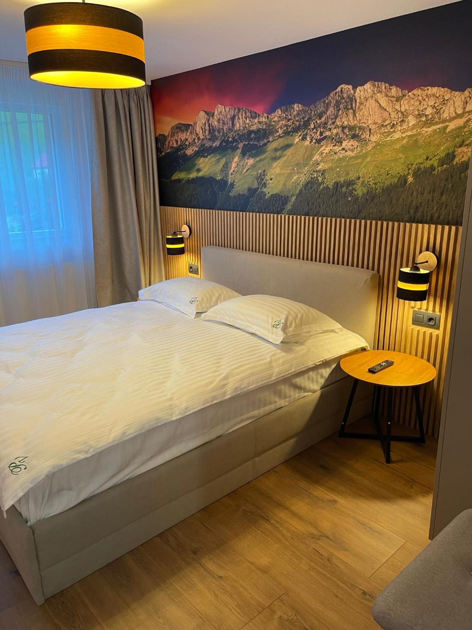 Deluxe Double Room photo 3
