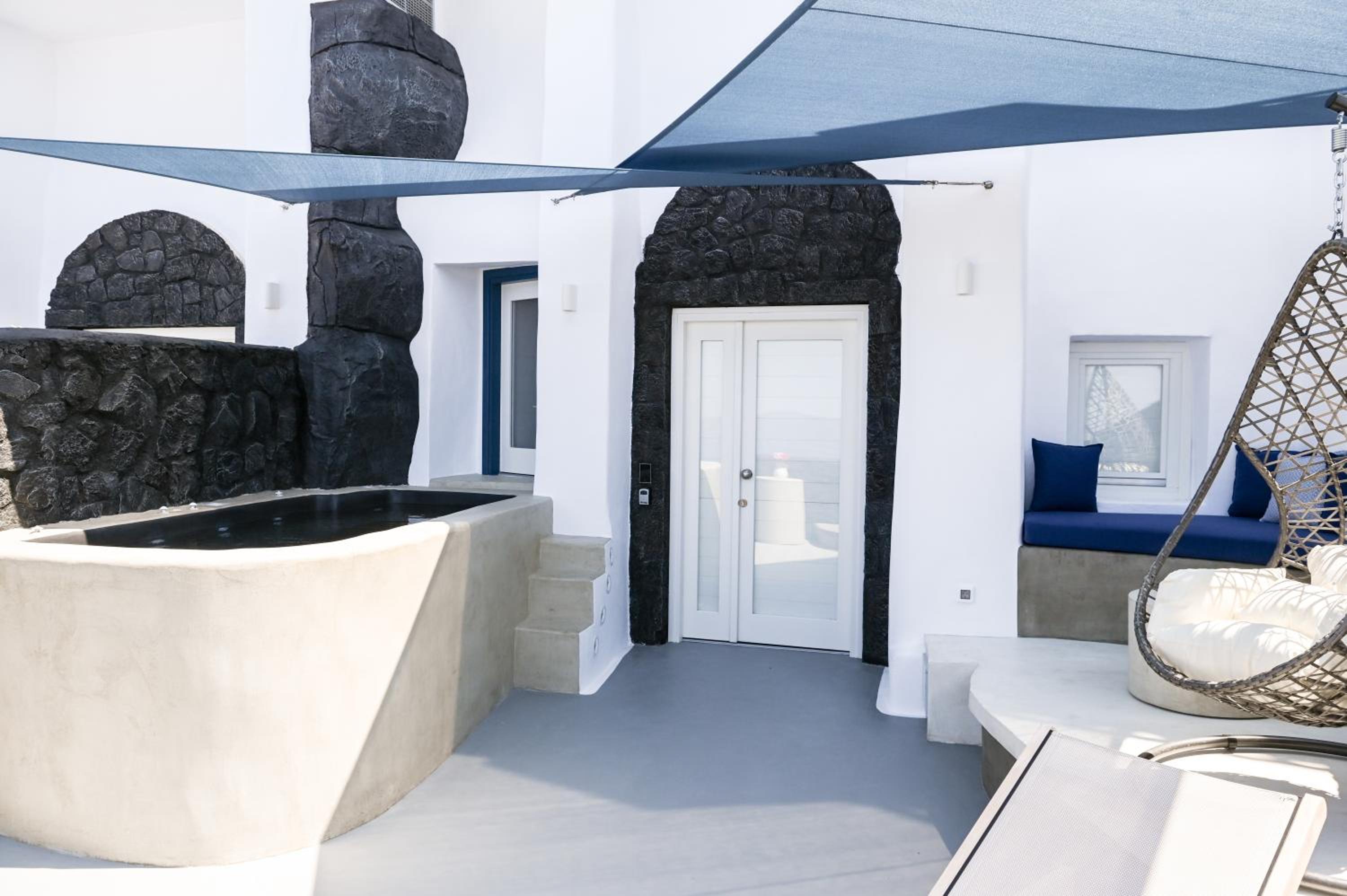 Superior Suite with Sea View photo 3