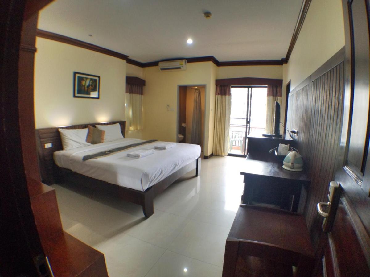 Standard Double or Twin Room - Photo 2