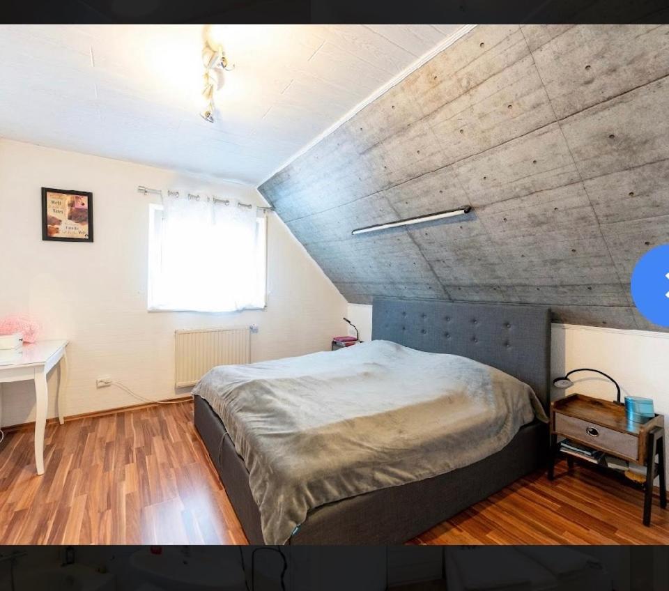 Apartment photo 2
