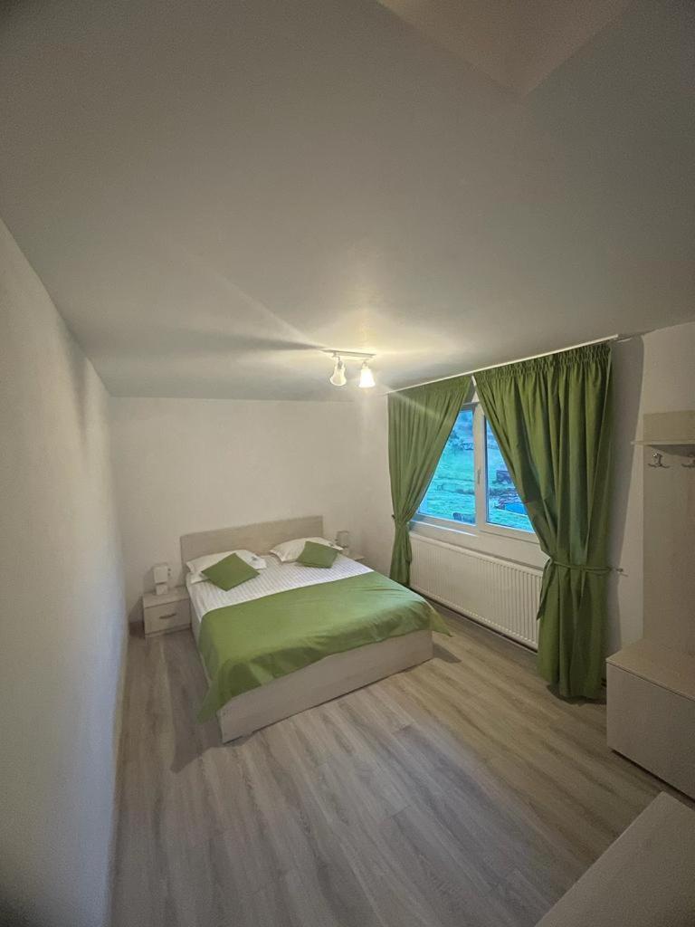 Standard Double Suite photo 2