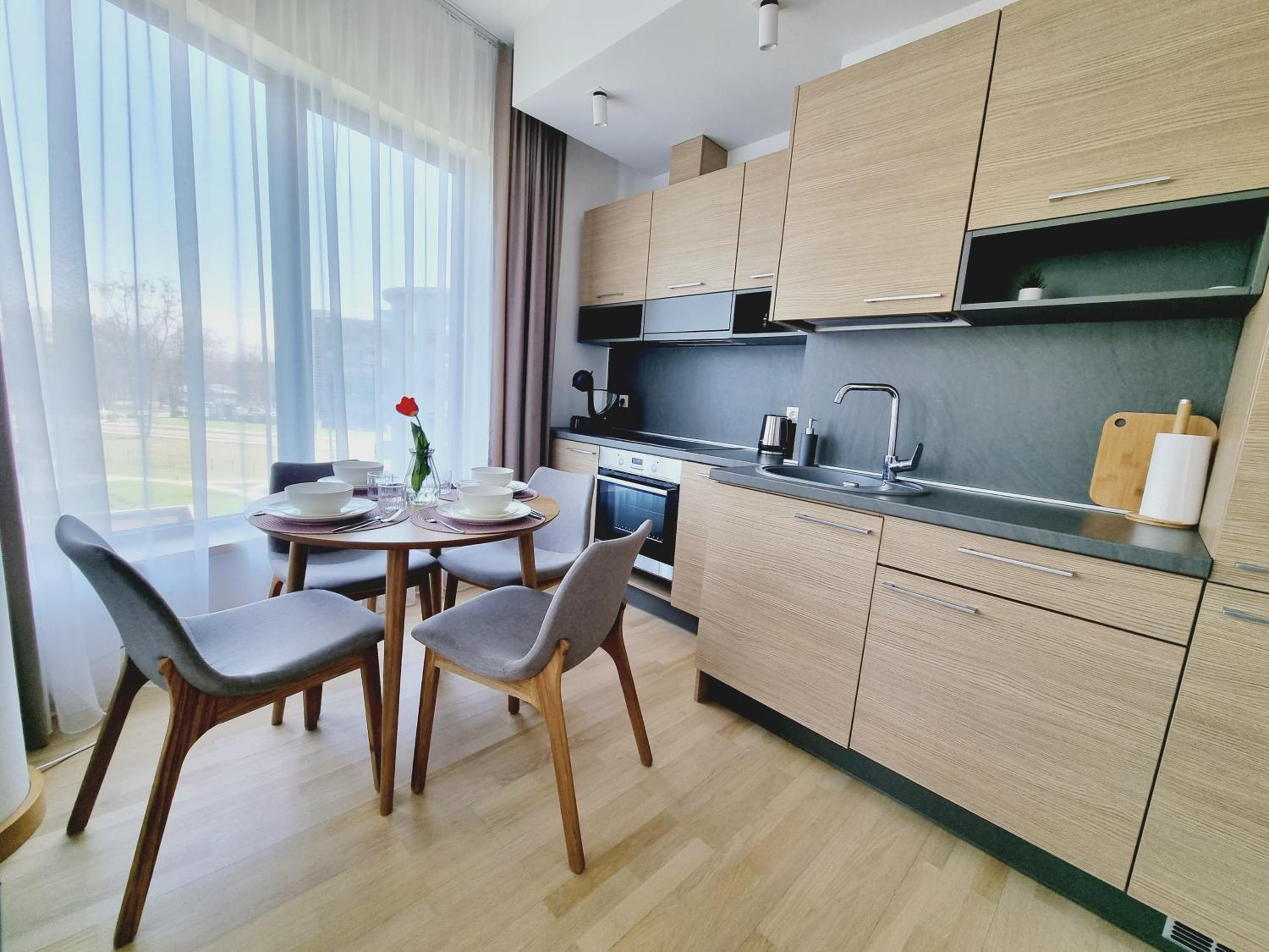 One-Bedroom Apartment - Photo 26