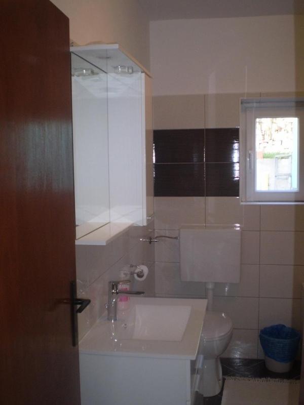 Two-Bedroom Apartment - Photo 26