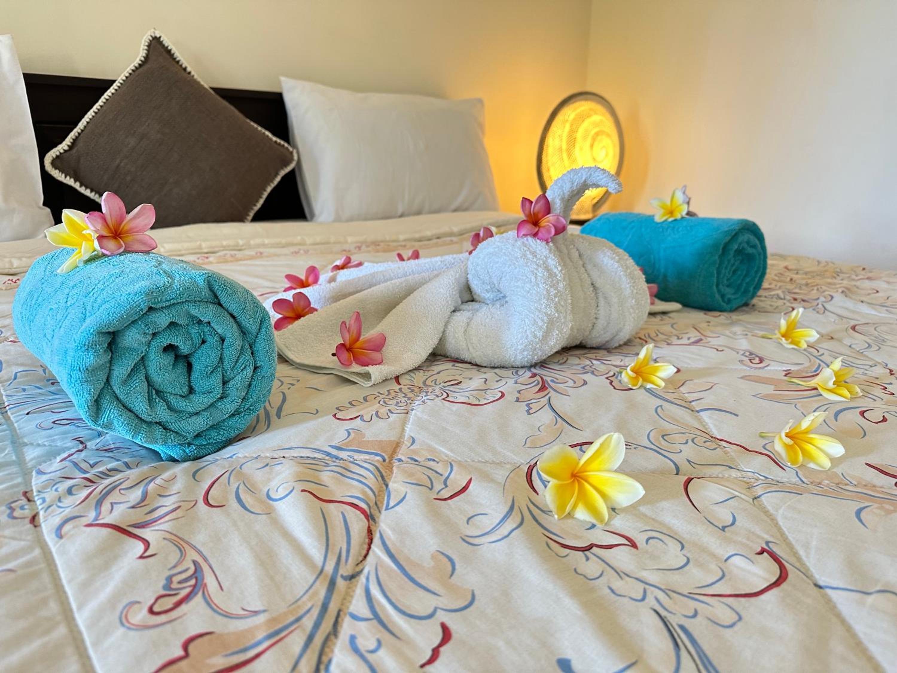 Deluxe Triple Room with Sea View - Photo 1