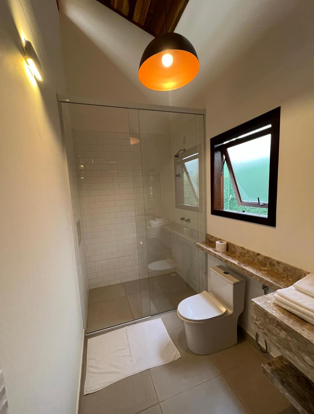 Suite - Photo 5