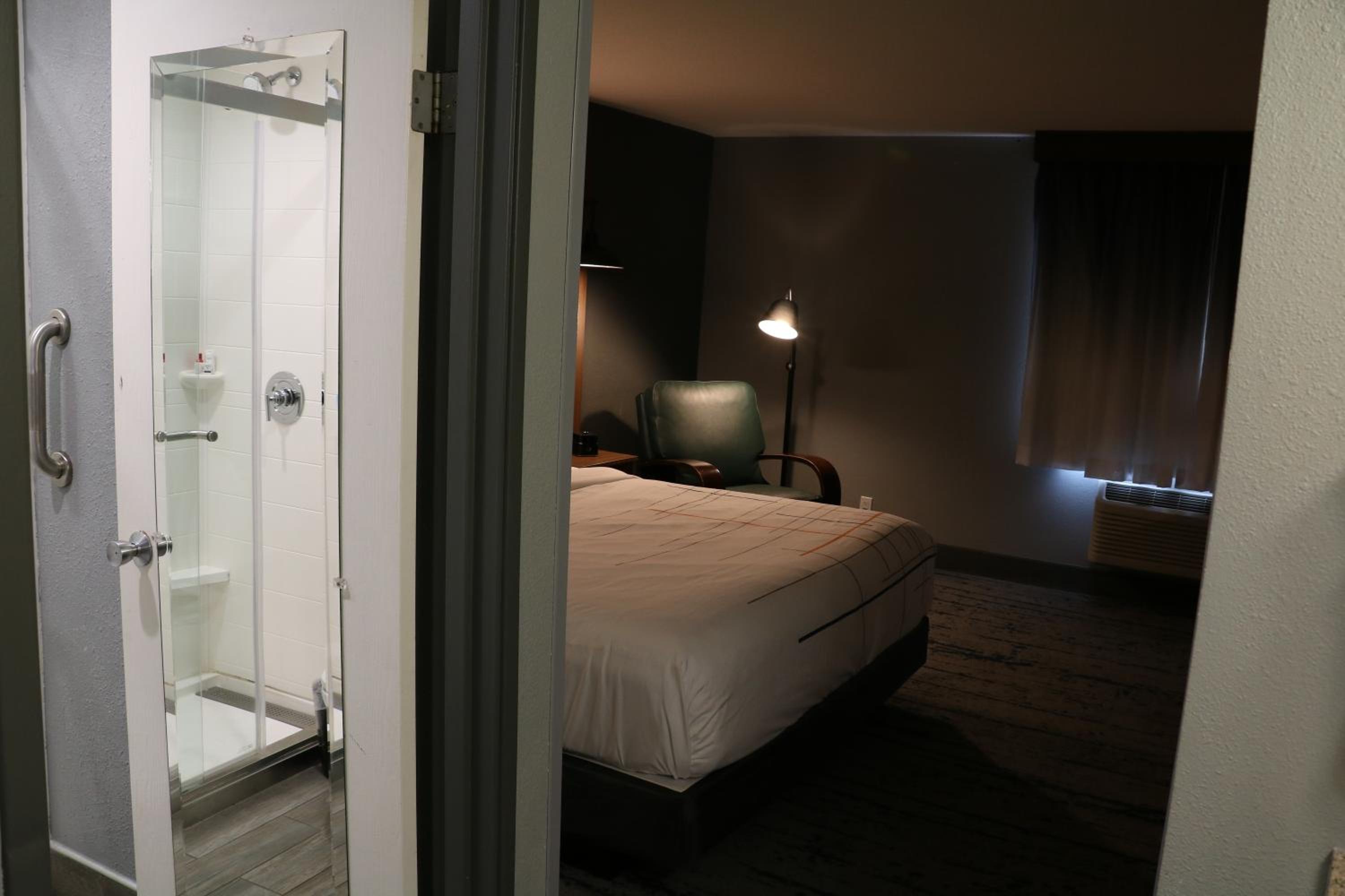 King Room - Photo 7