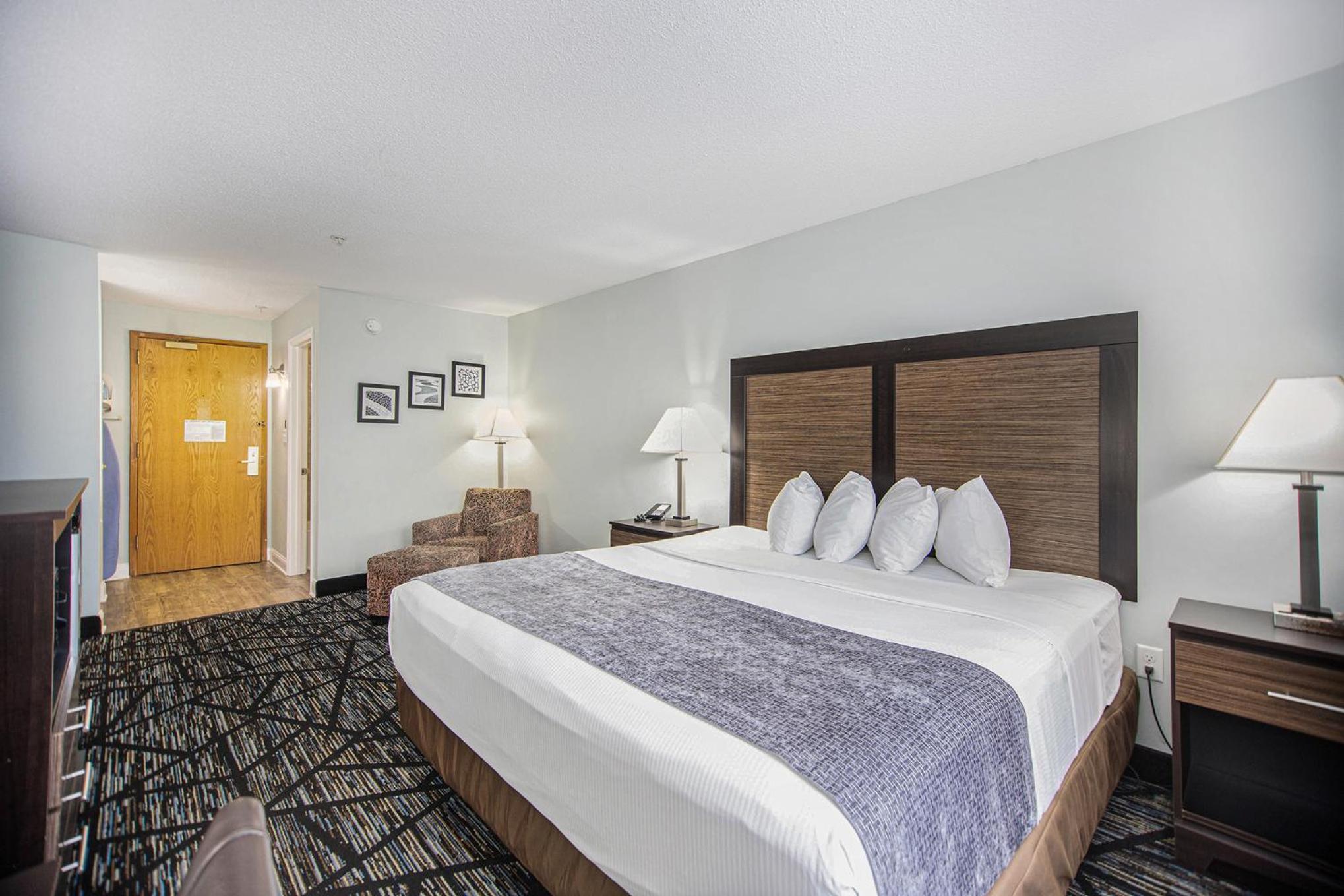 King Room - First Floor/Non-Smoking - Photo 1