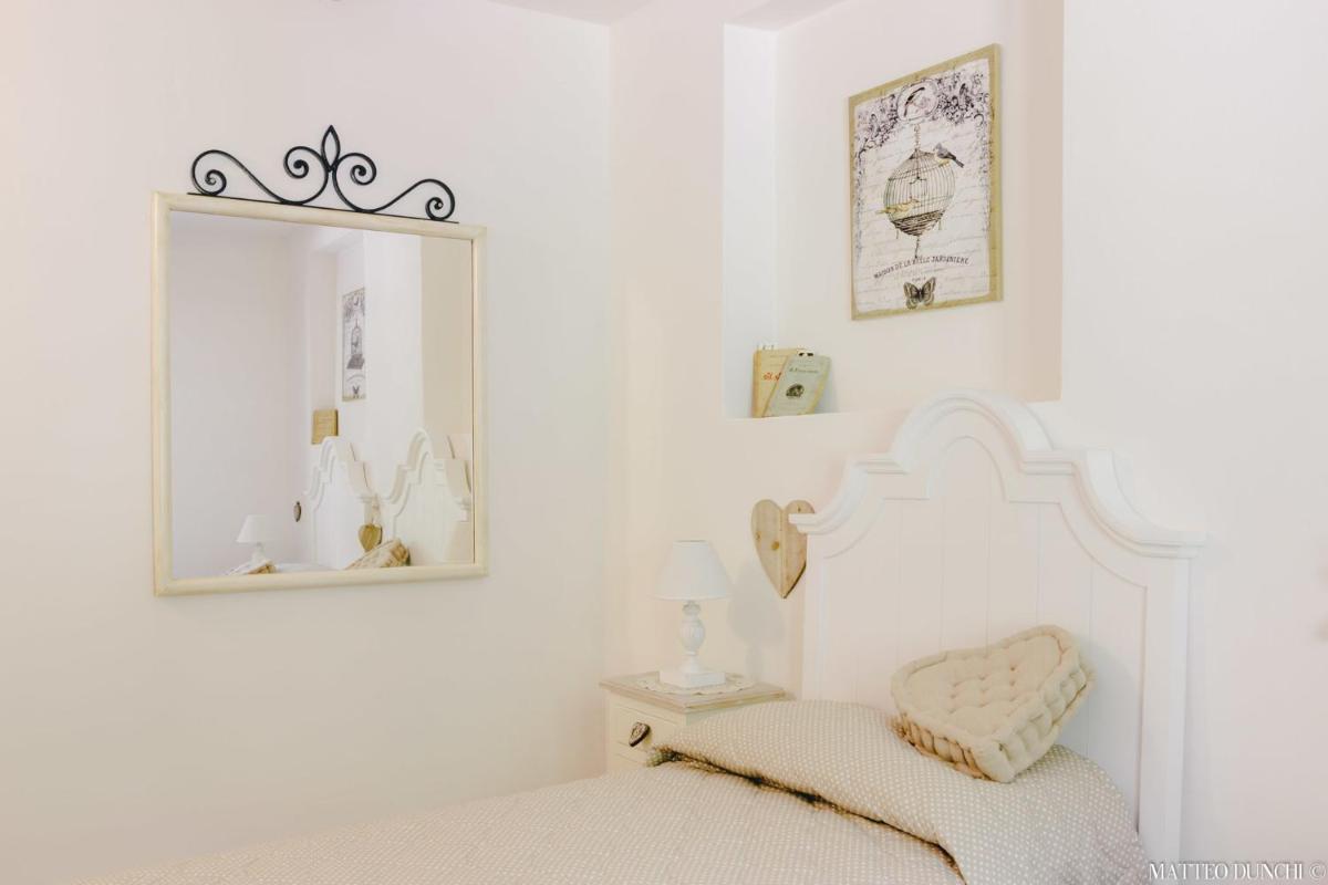 Deluxe Double or Twin Room with Mountain View