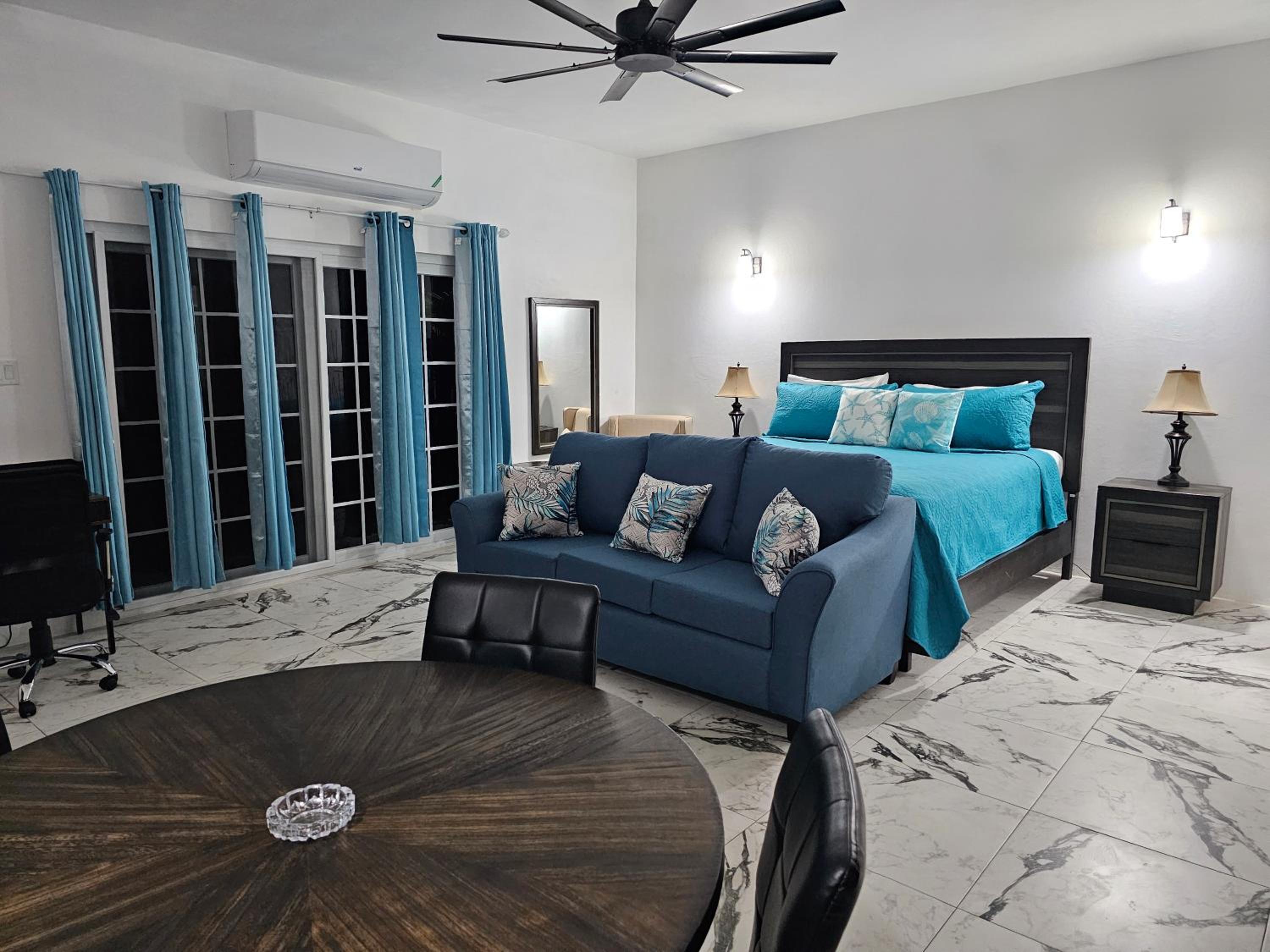 Suite with Sea View