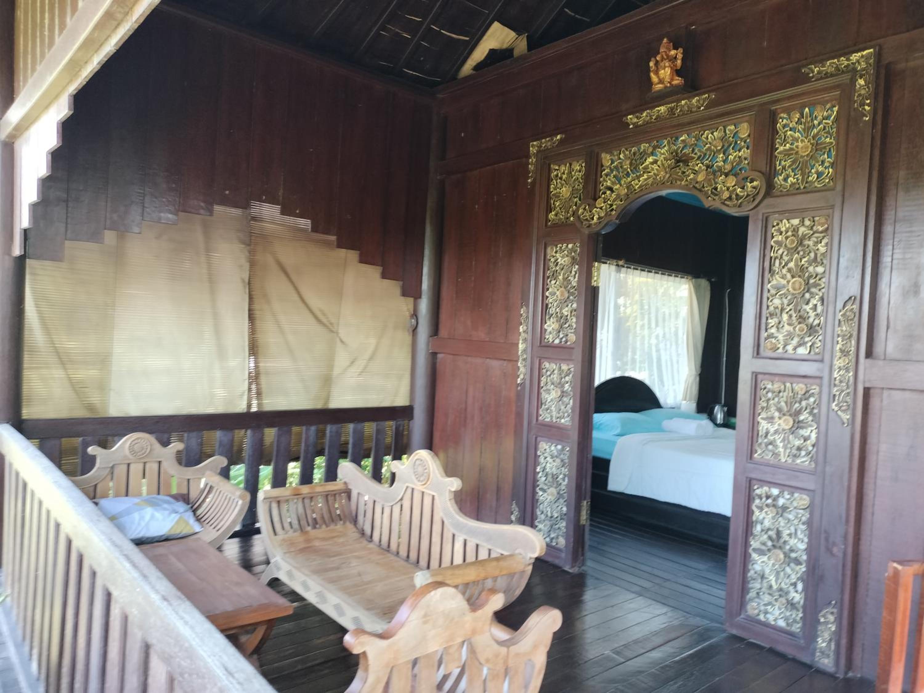 Double Room with Private Bathroom - Photo 45