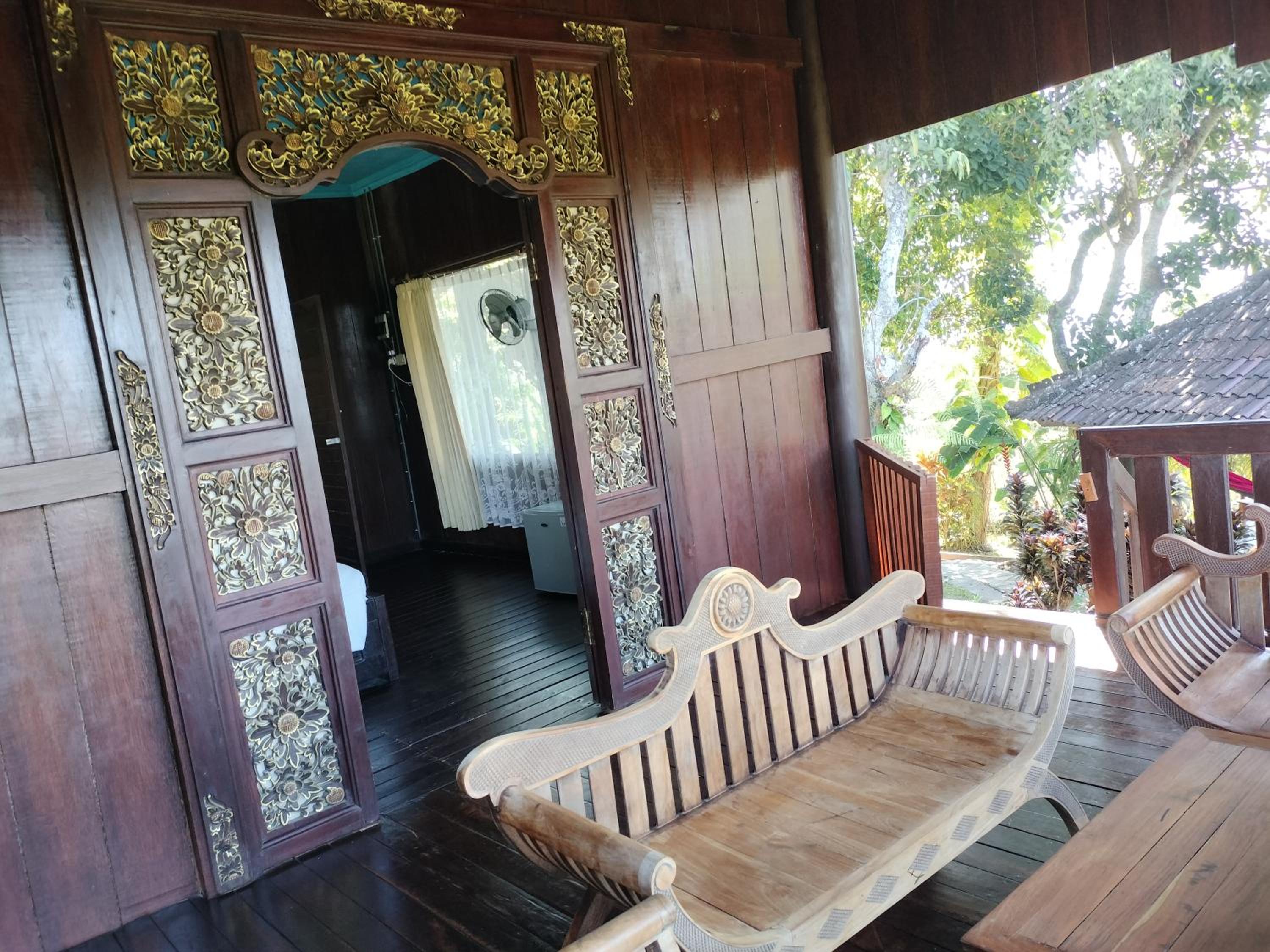 Double Room with Private Bathroom - Photo 24