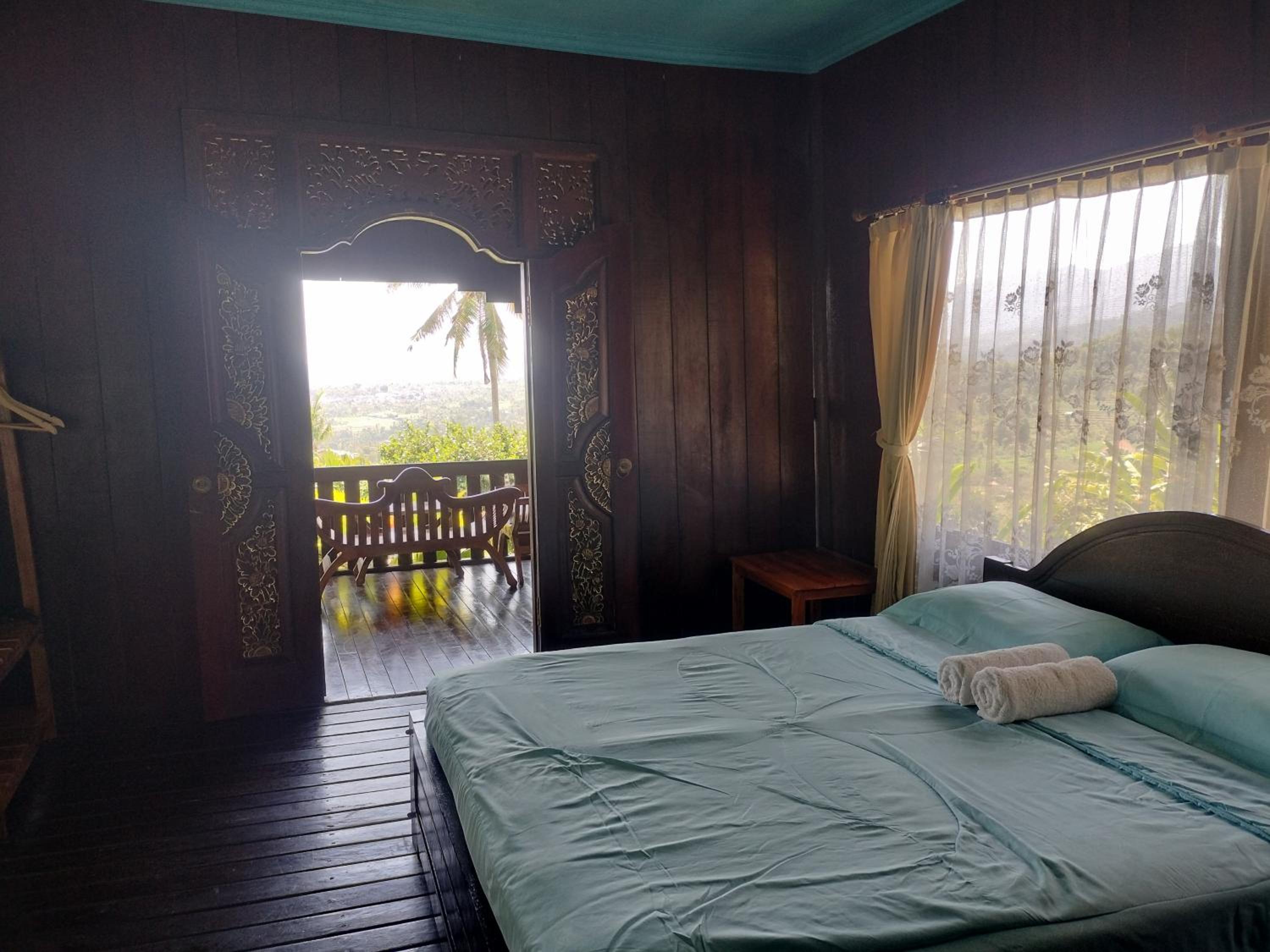 Double Room with Private Bathroom - Photo 6