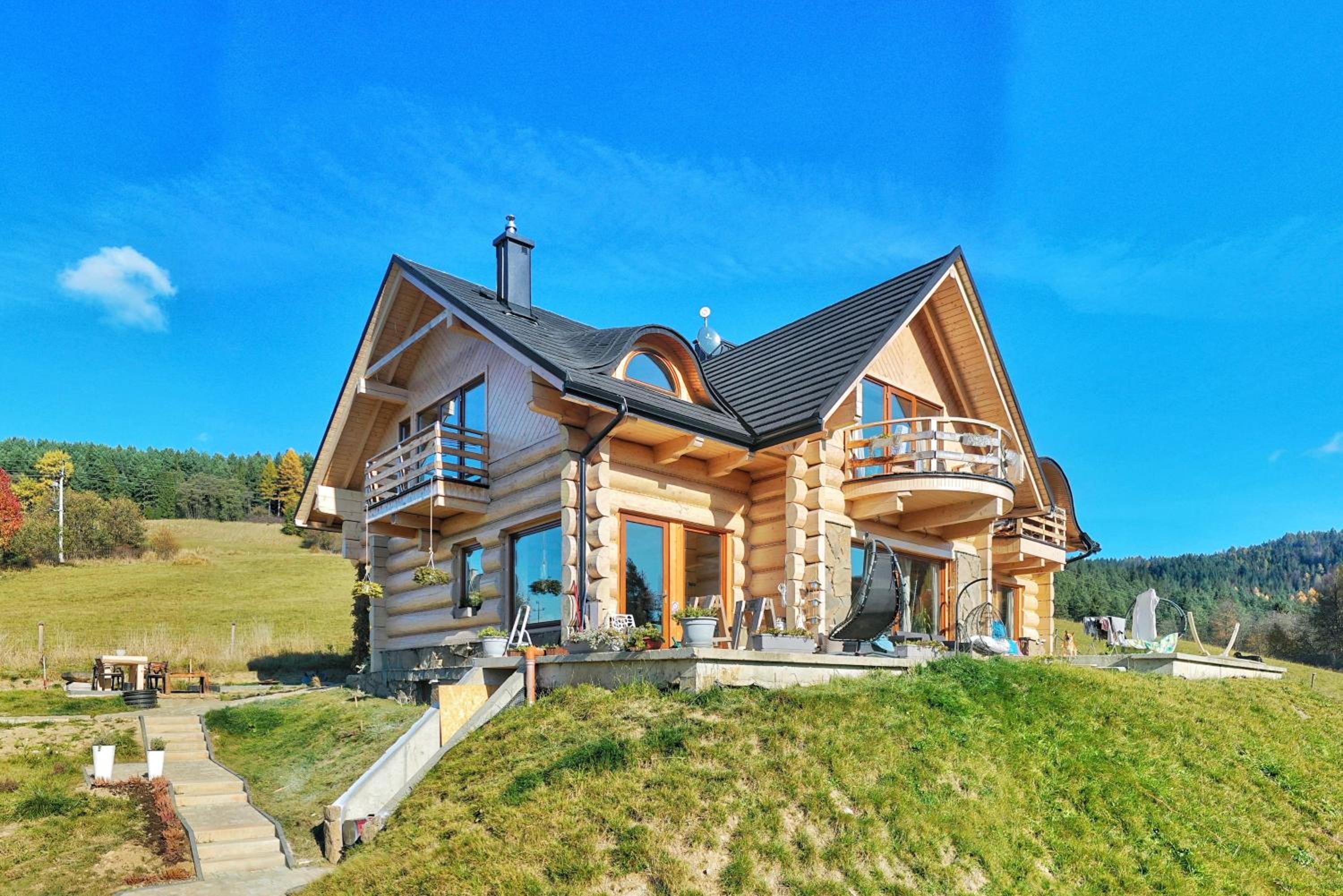 Apartment with Mountain View photo 1
