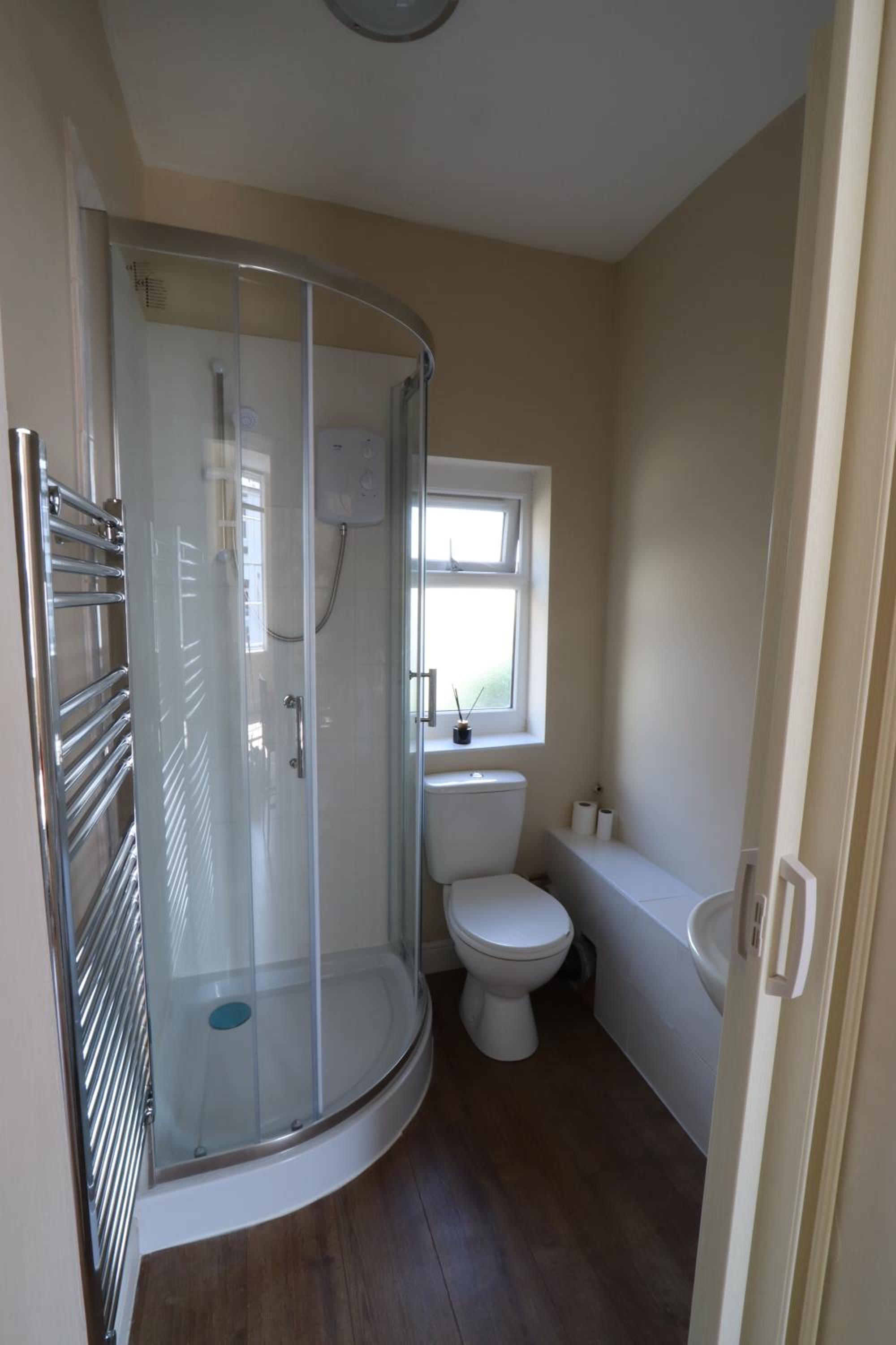 Studio Apartment photo 2