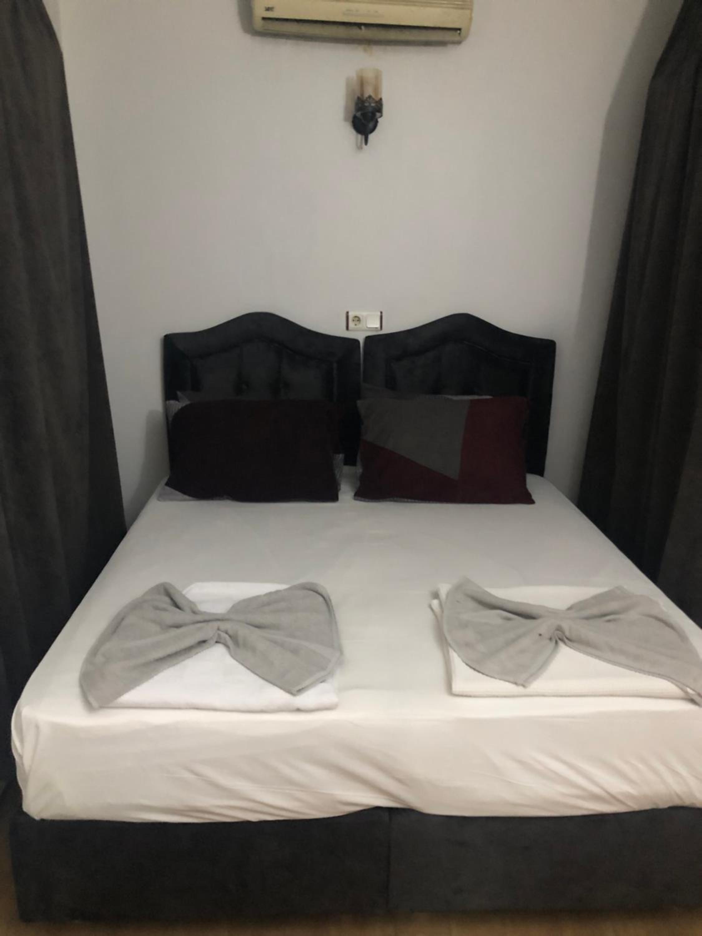 Economy Double or Twin Room - Ground Floor photo 2