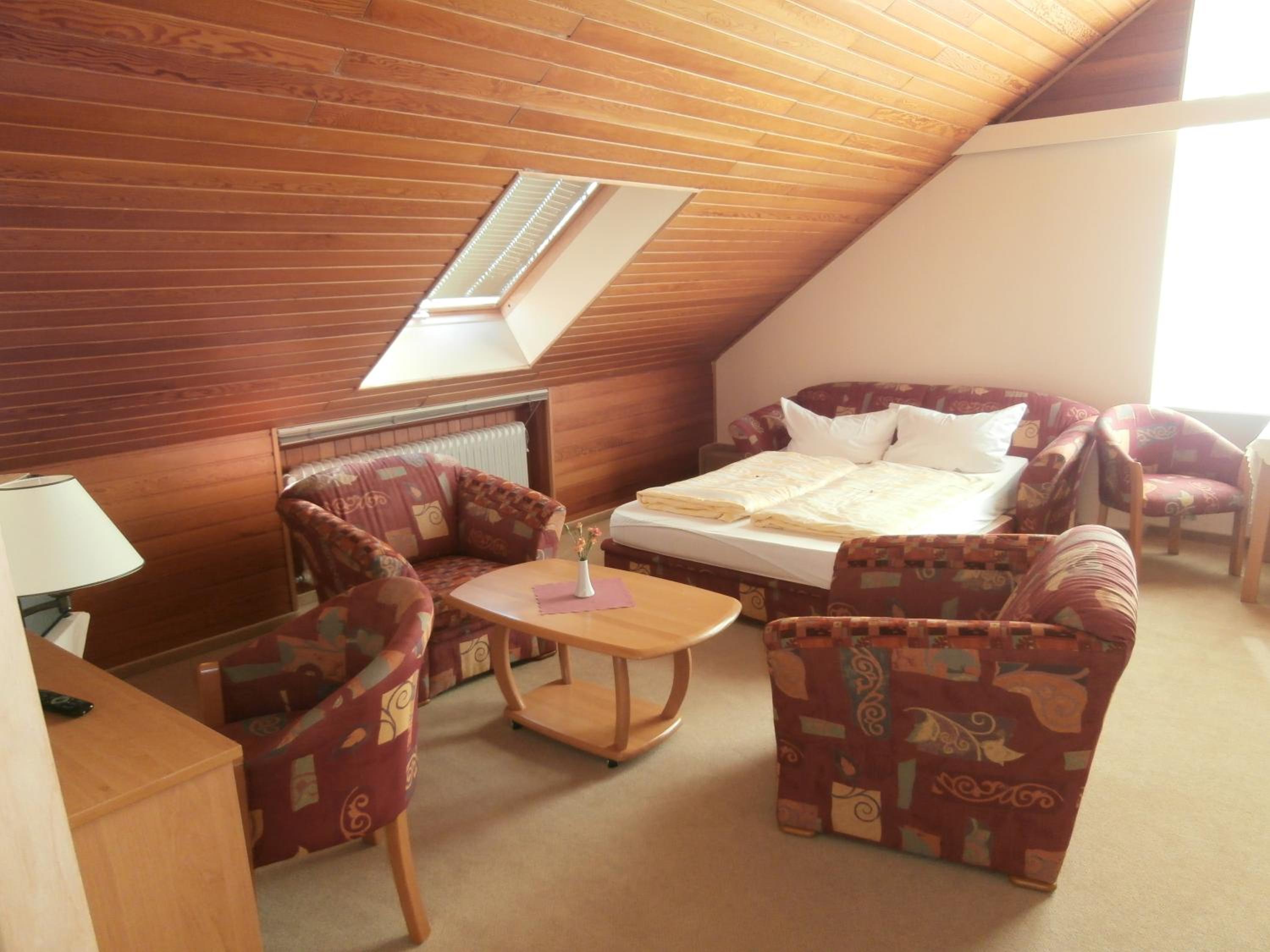 Classic Quadruple Room