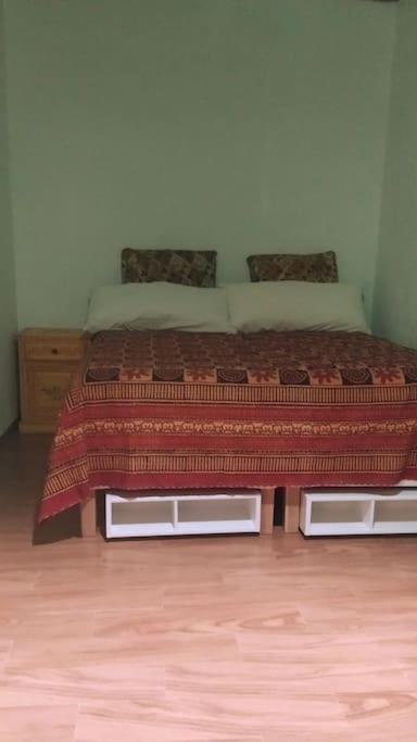 One-Bedroom House photo 3