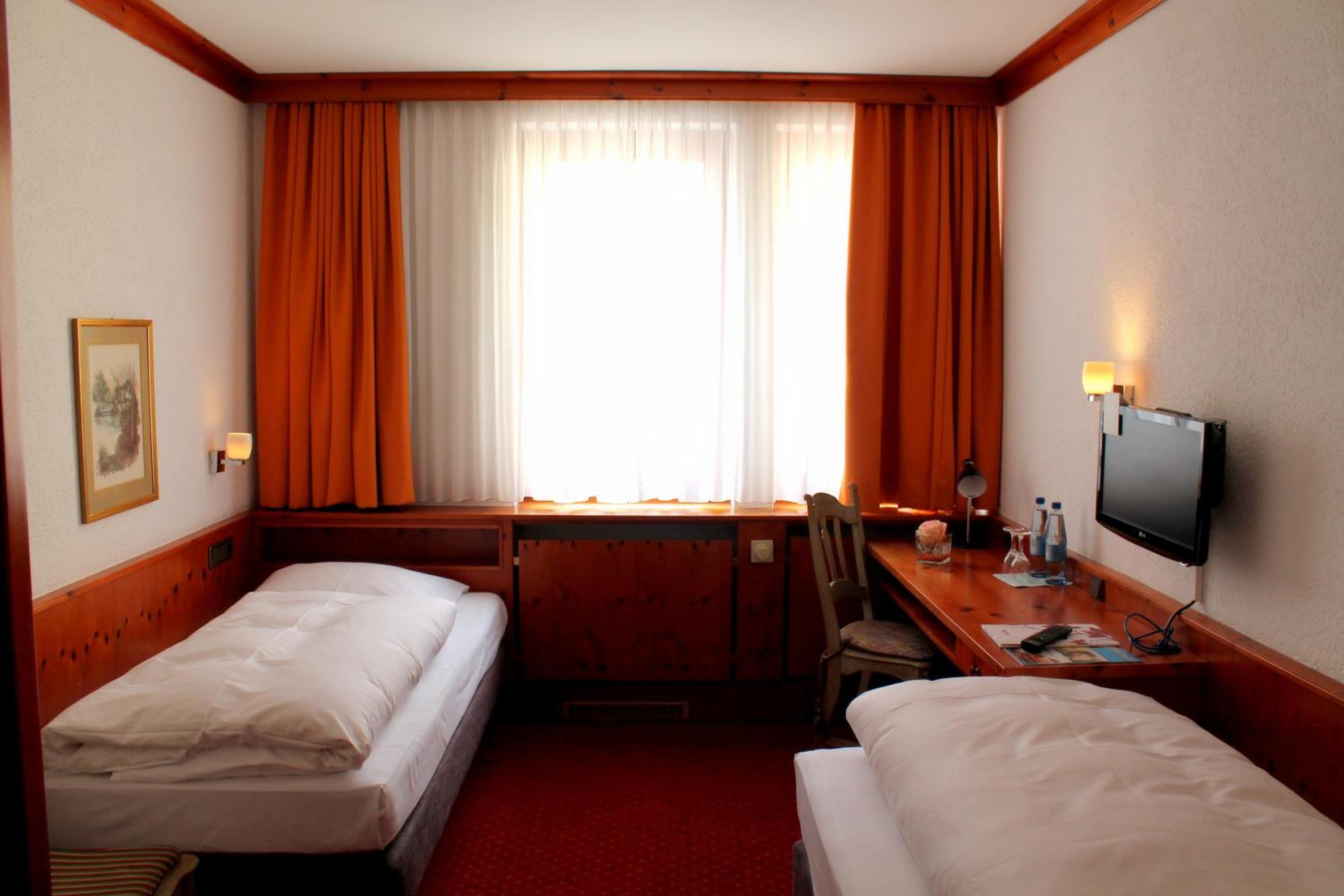 Twin Room photo 2