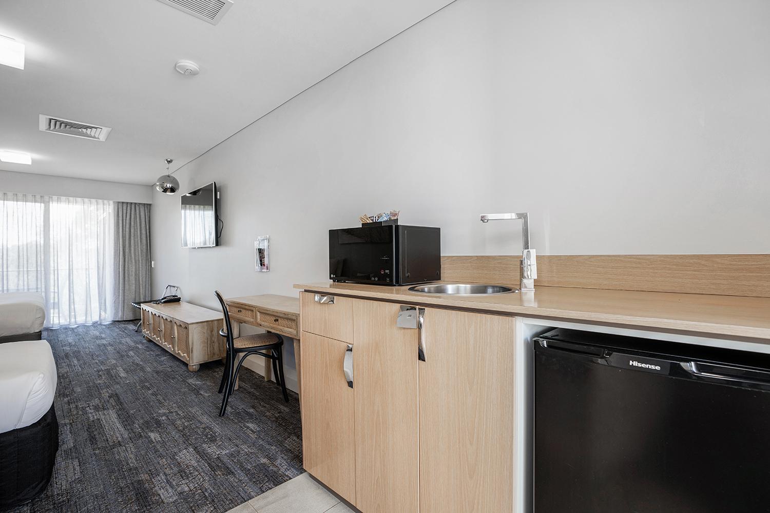 Executive King and Single Room with View