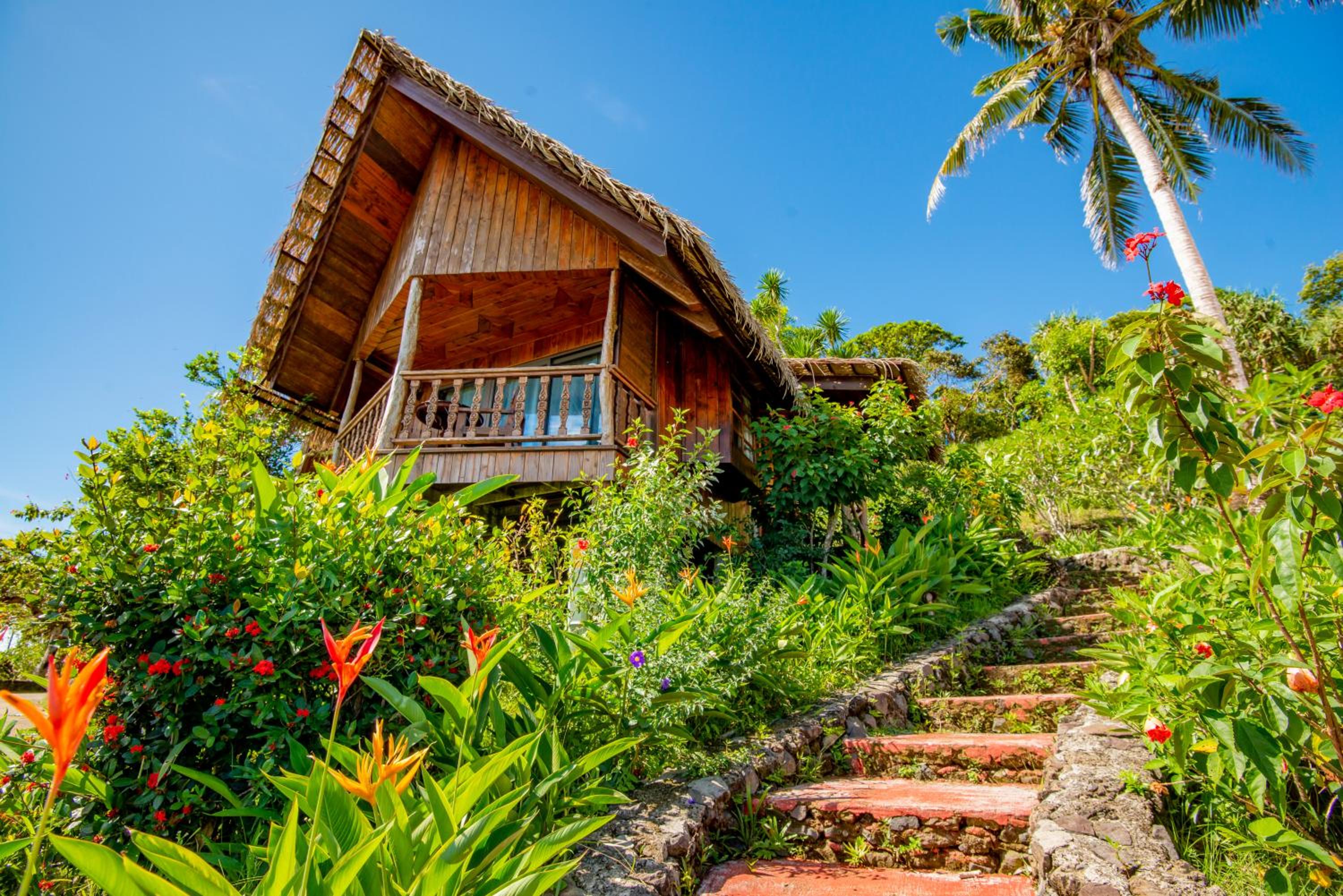 Deluxe Bungalow - Photo 2