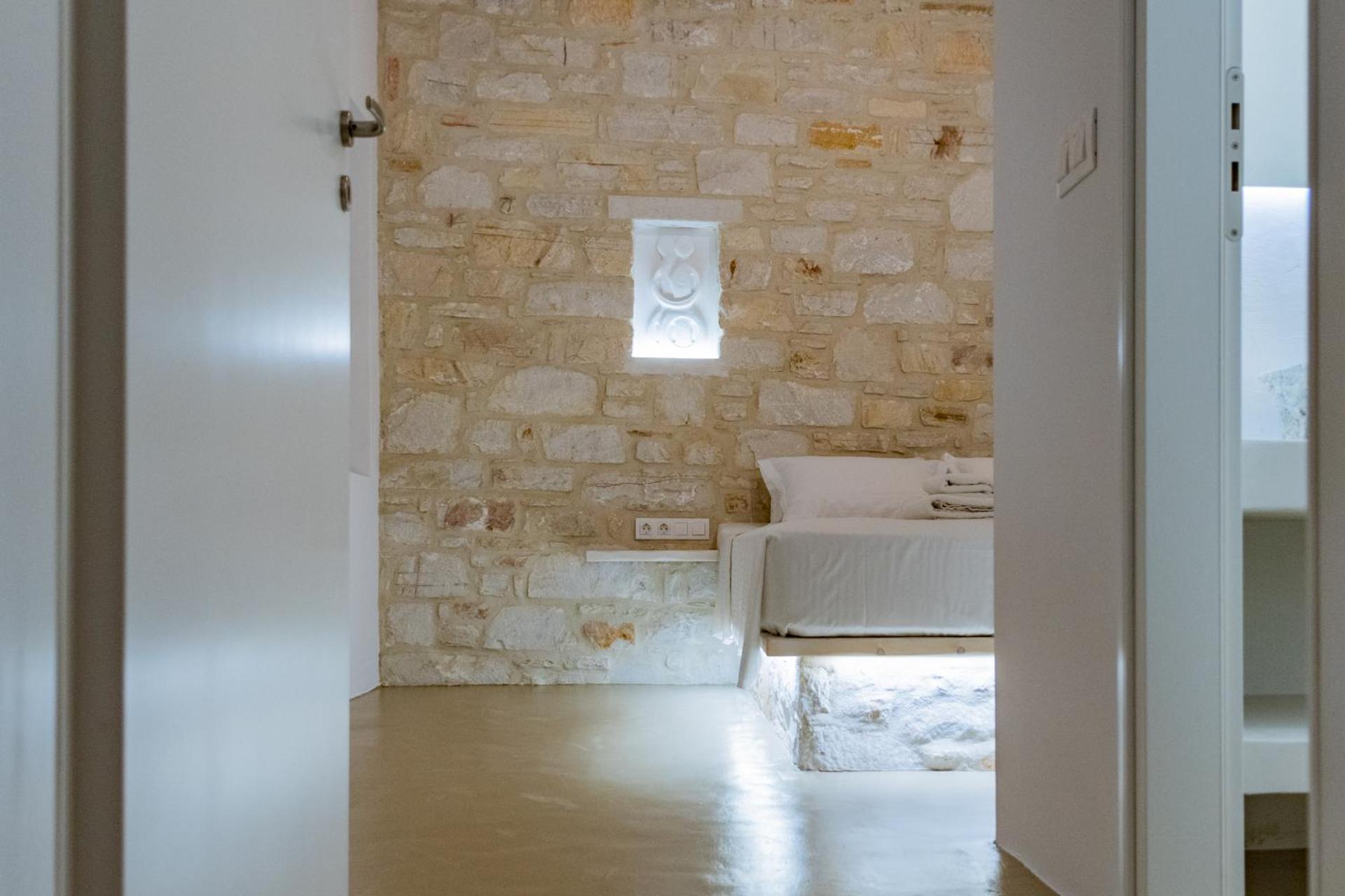 Three-Bedroom Villa with Private Pool (Joy)