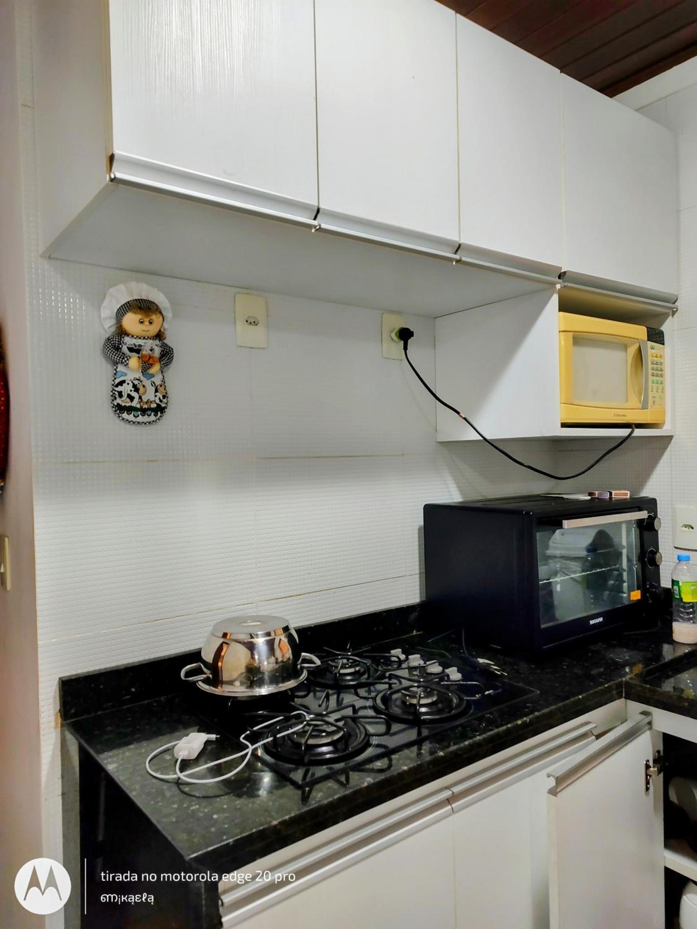 Three-Bedroom Apartment - Photo 18