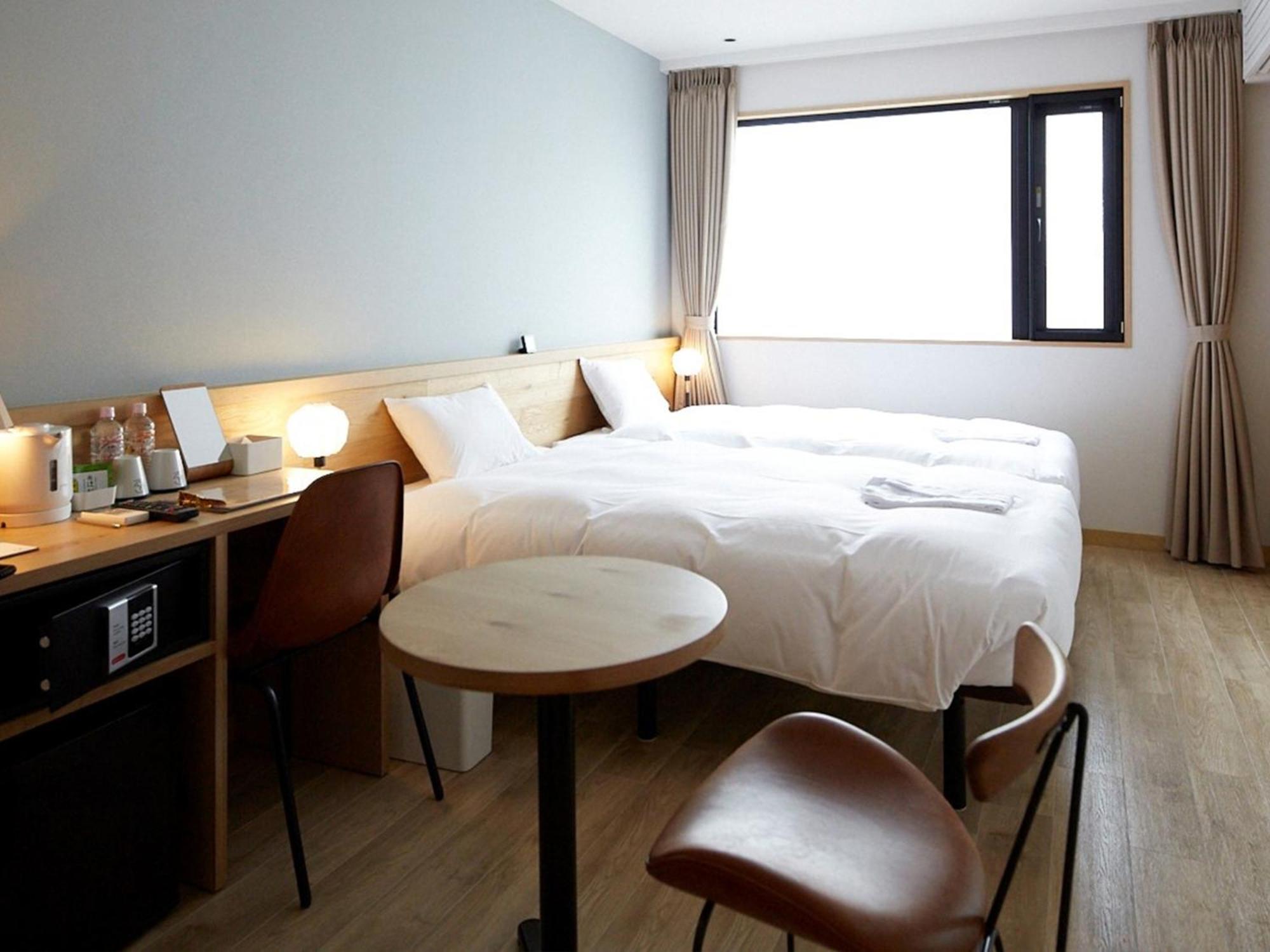 Deluxe Twin Room photo 2