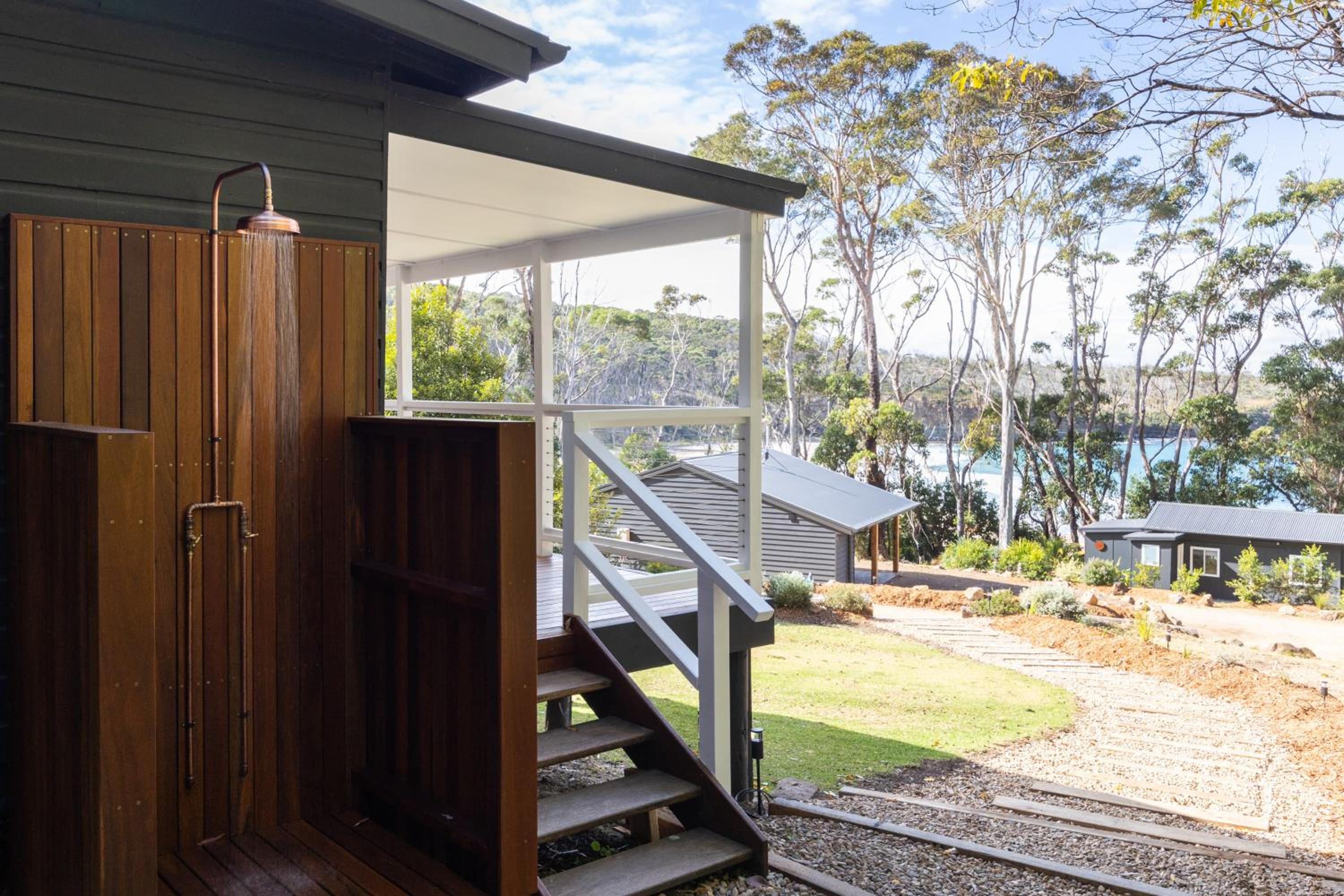 Bungalow with Sea View - Photo 9