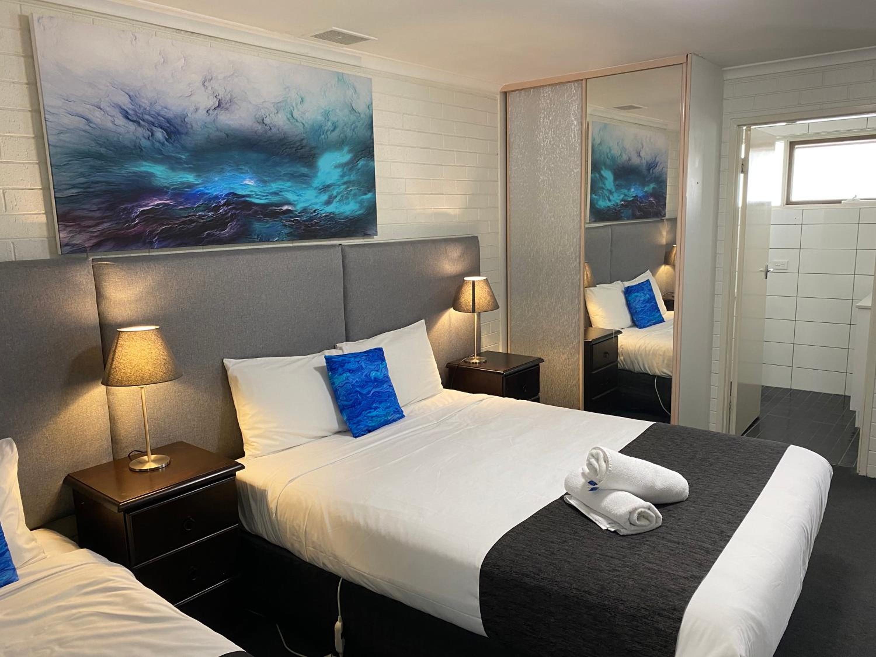 Deluxe Twin Room photo 2